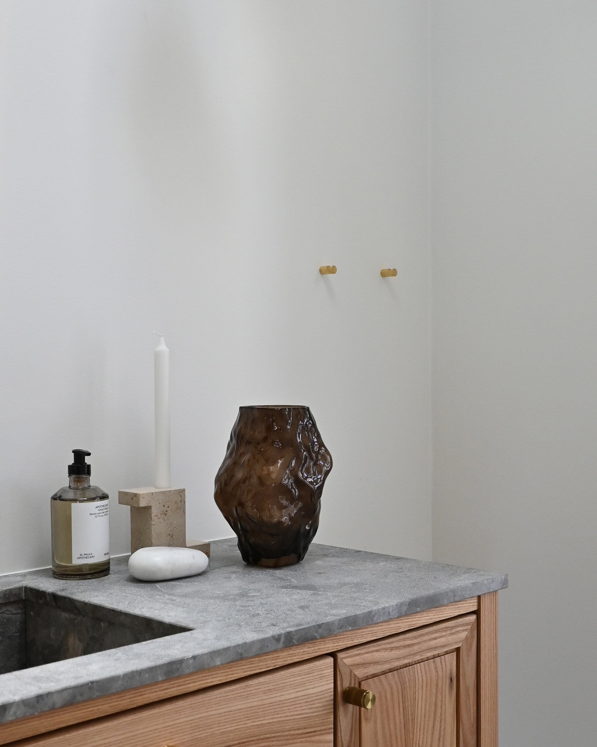 Katachi Vase, Mini - Smoked Forest