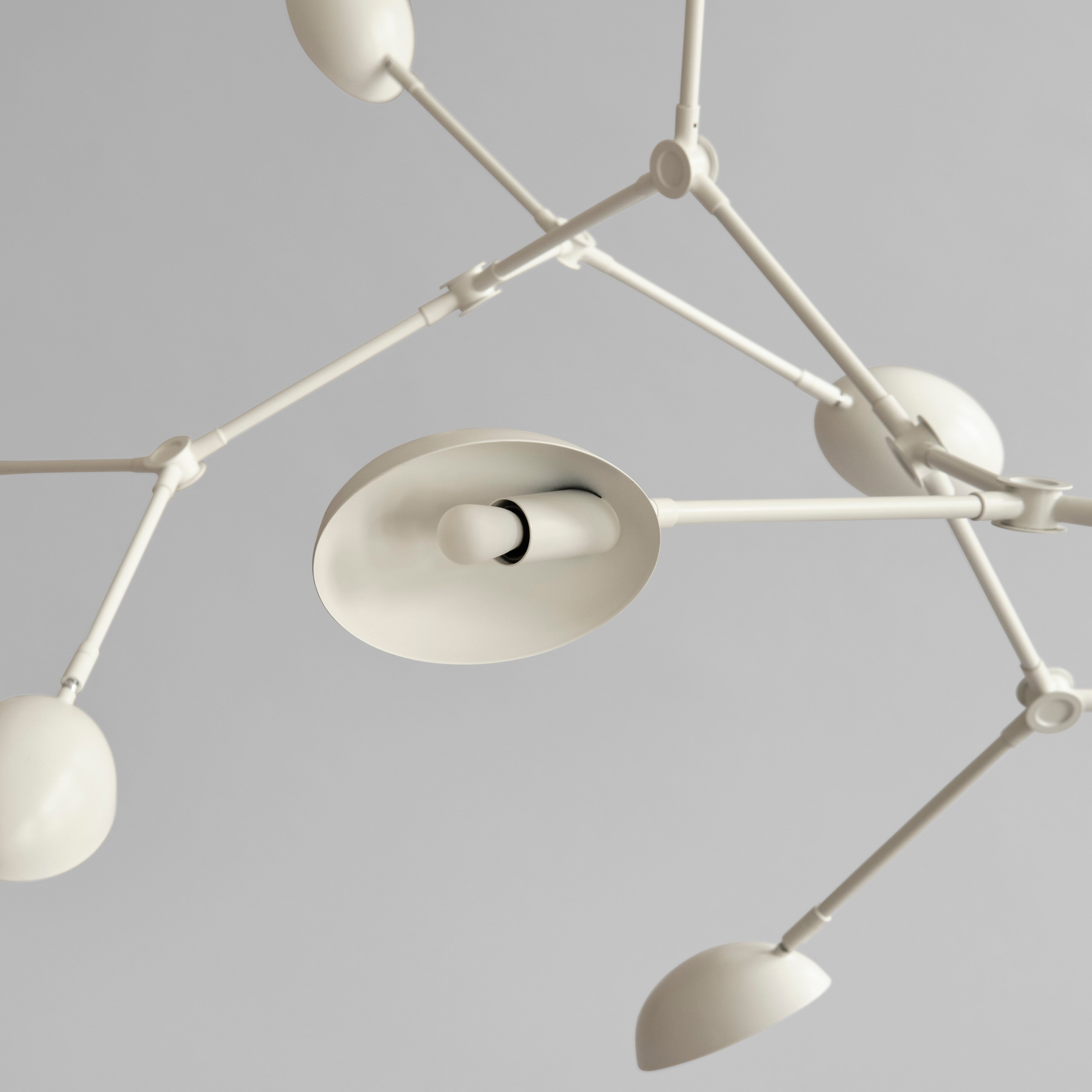 Drop Chandelier - White (5m)