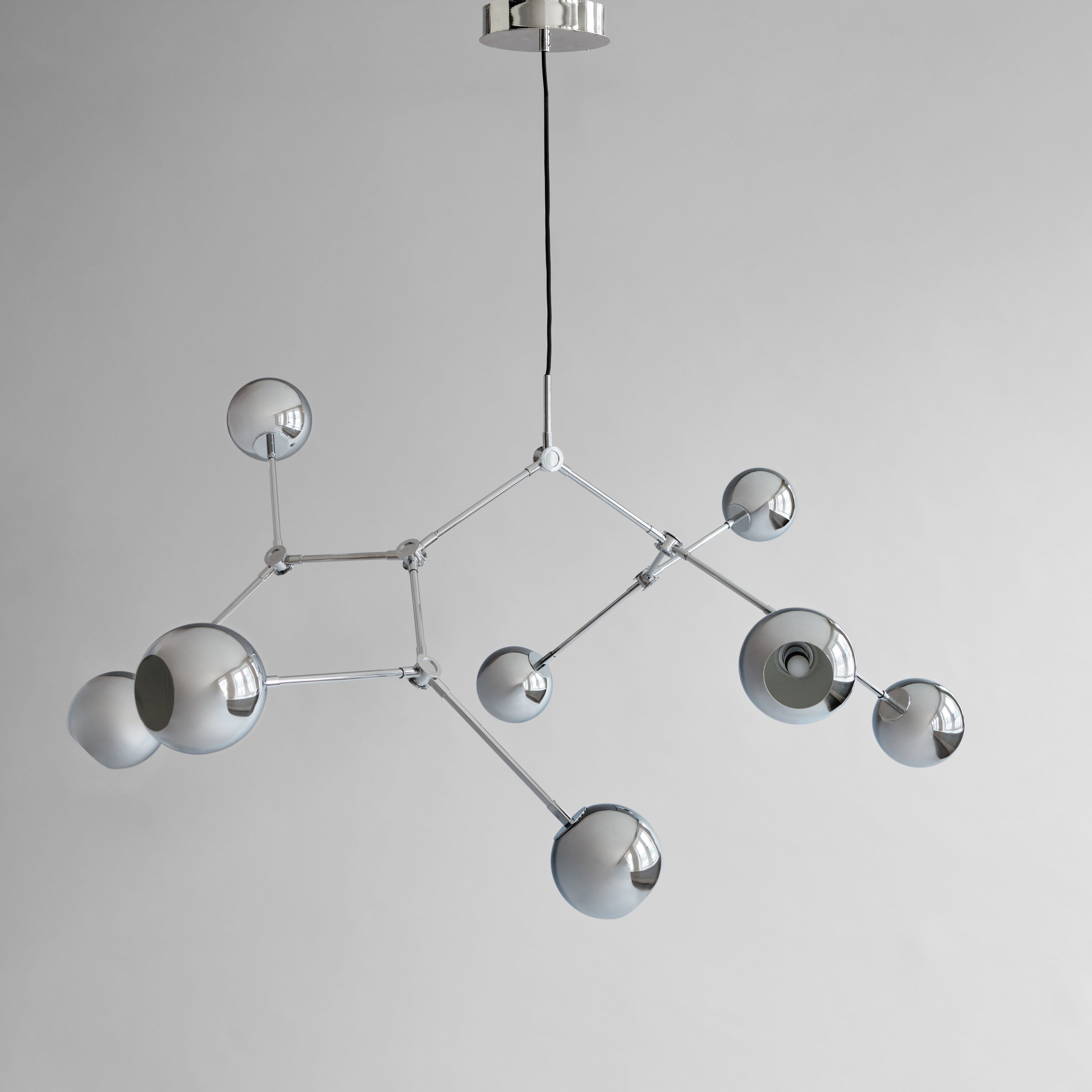 Drop Chandelier Globe - Chrome (5m)