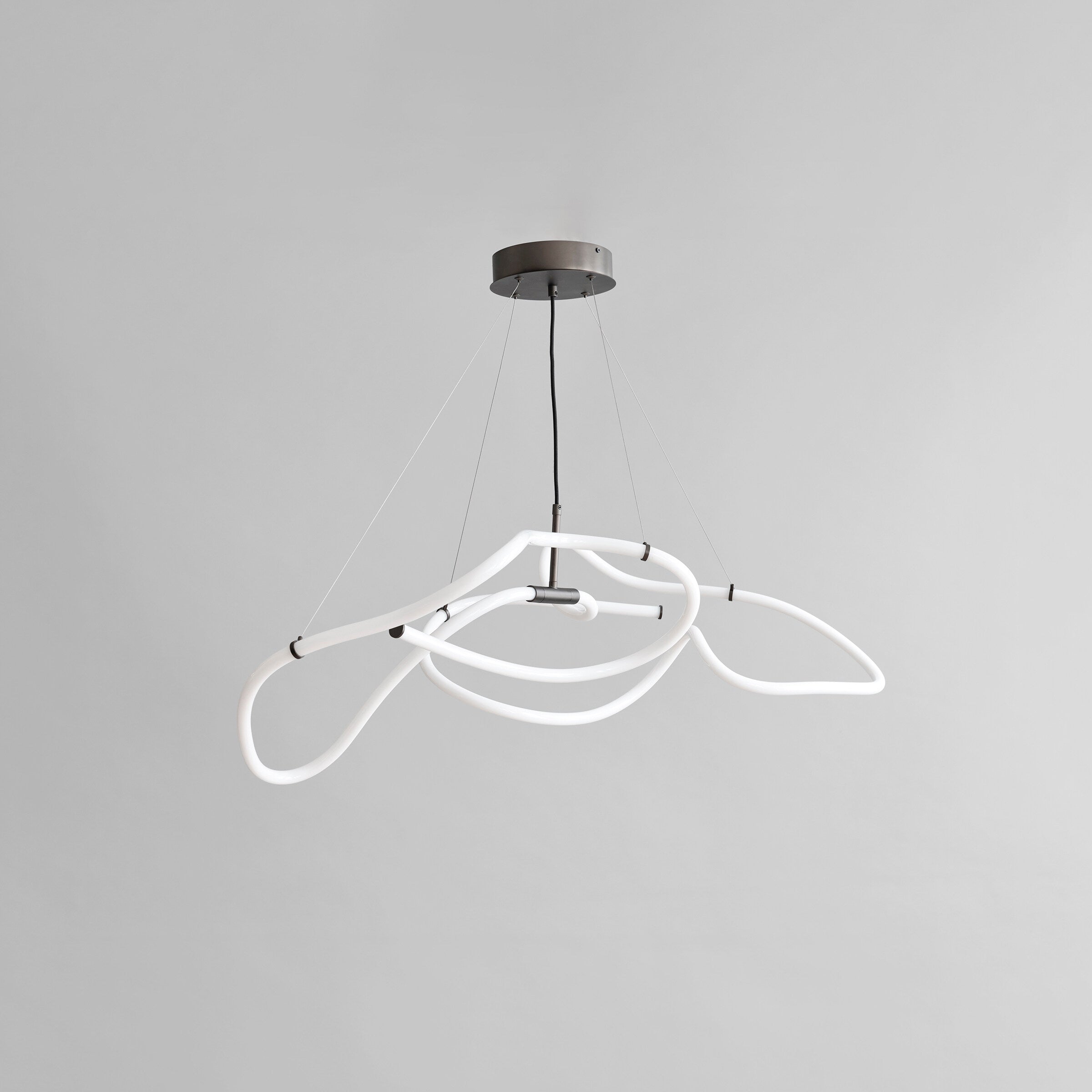 Ghost Chandelier, Mini - Neon (5m)