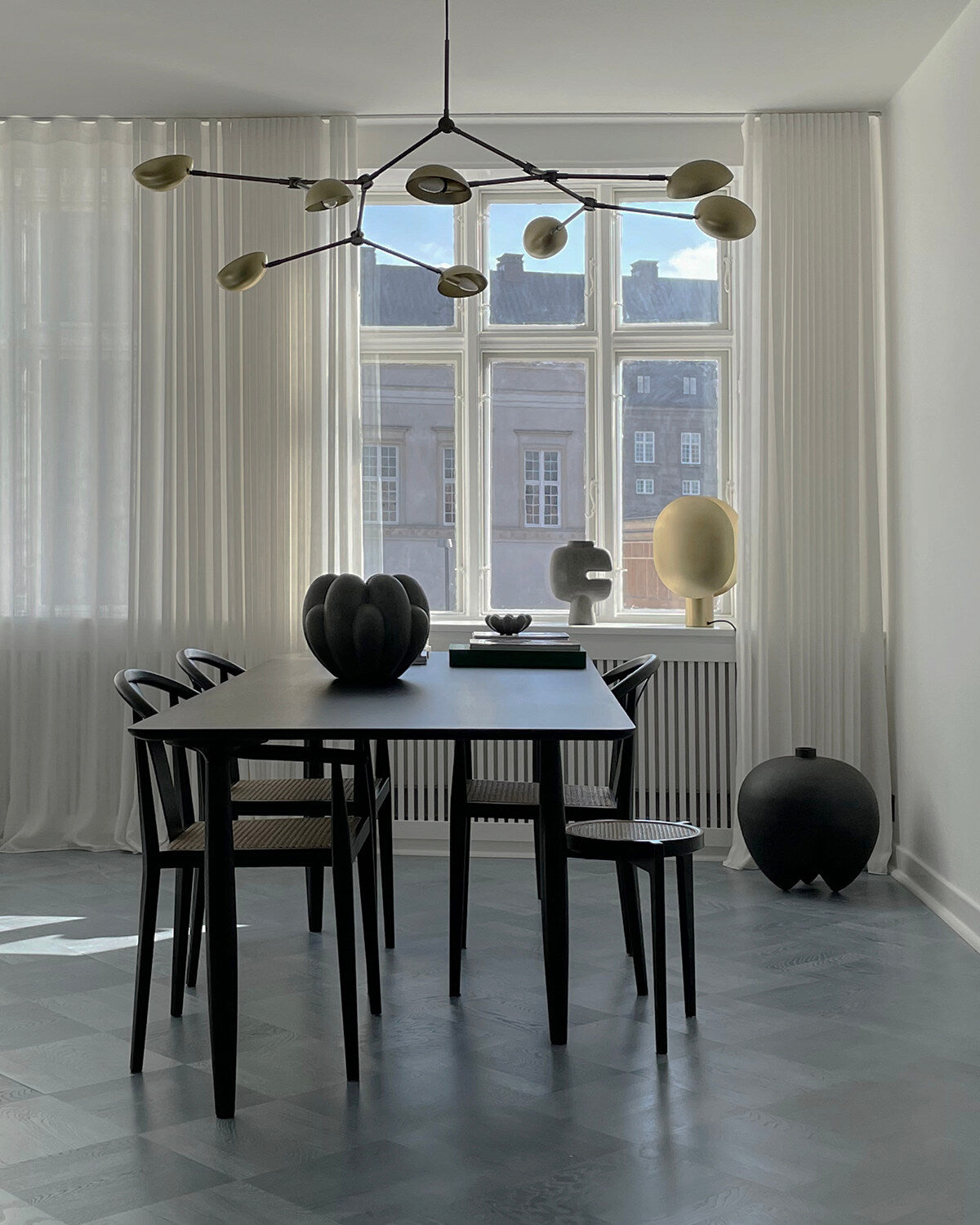 Drop Chandelier - Brass (5m)