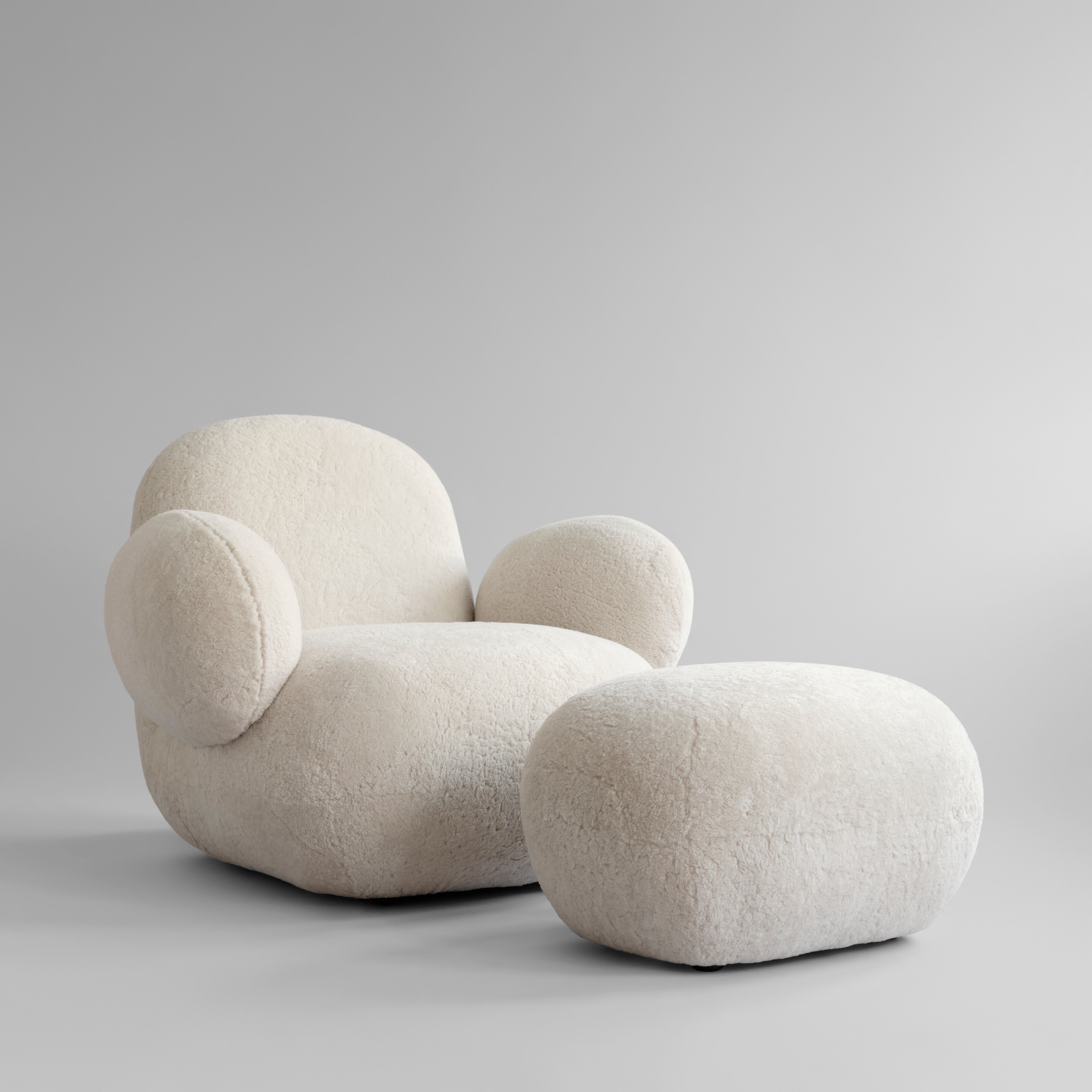 Toe Ottoman - Sheepskin
