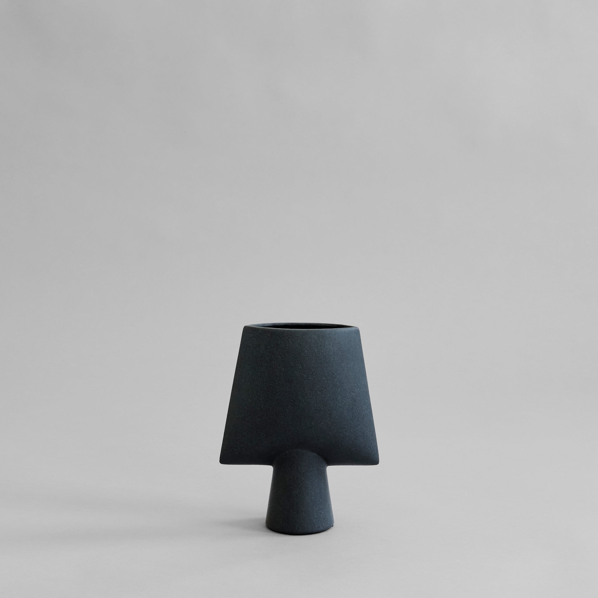 Sphere Vase Square, Mini - Black