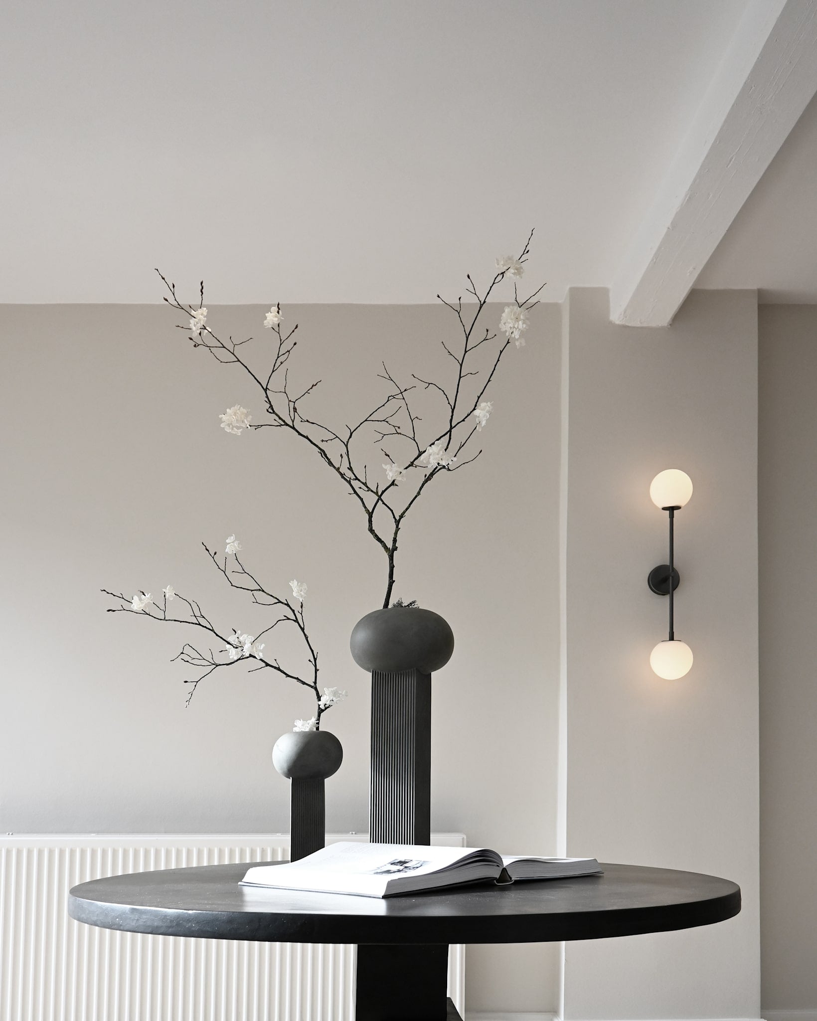 Empire Vase, Mini - Dark Grey