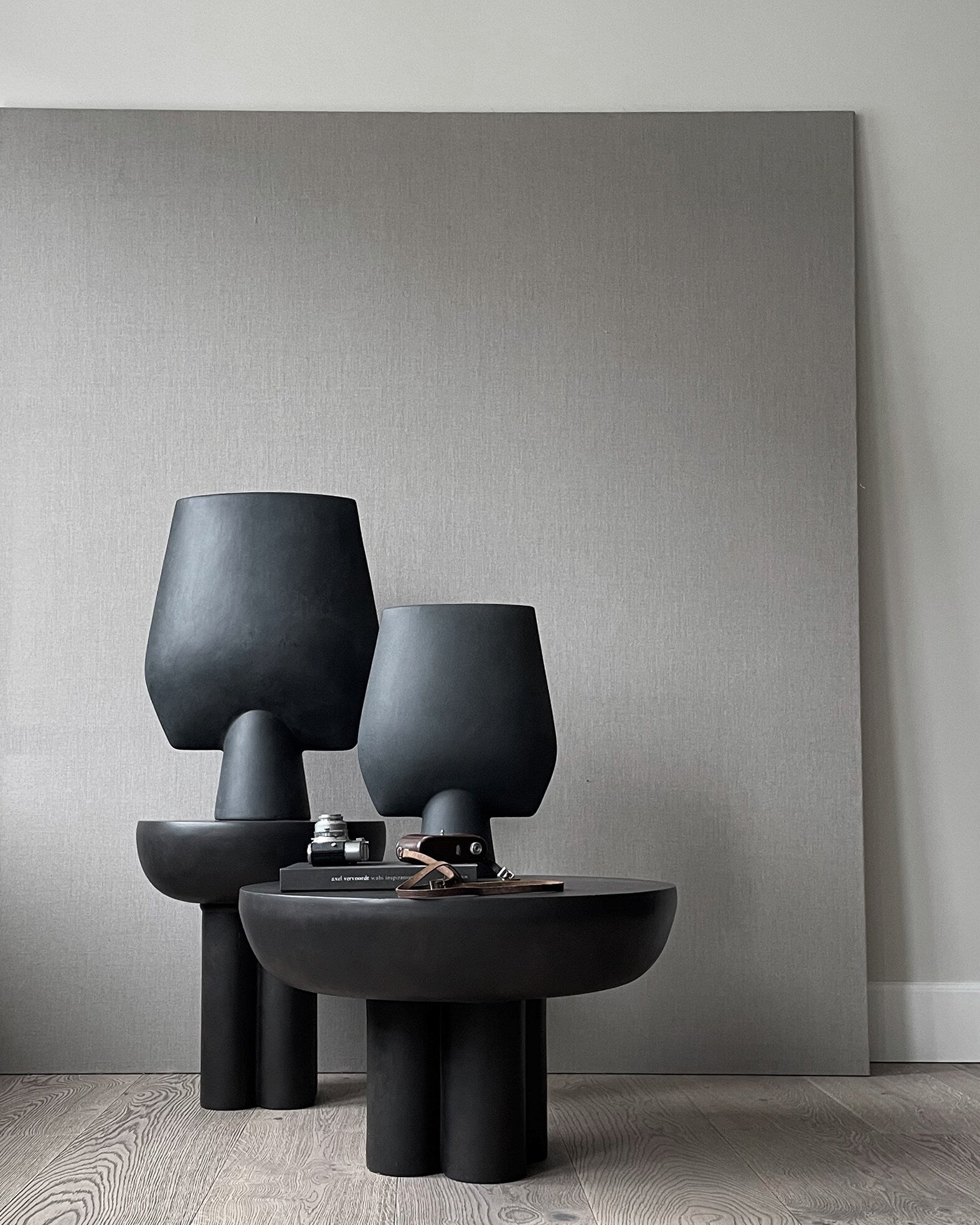 Sphere Vase Square, Big - Black