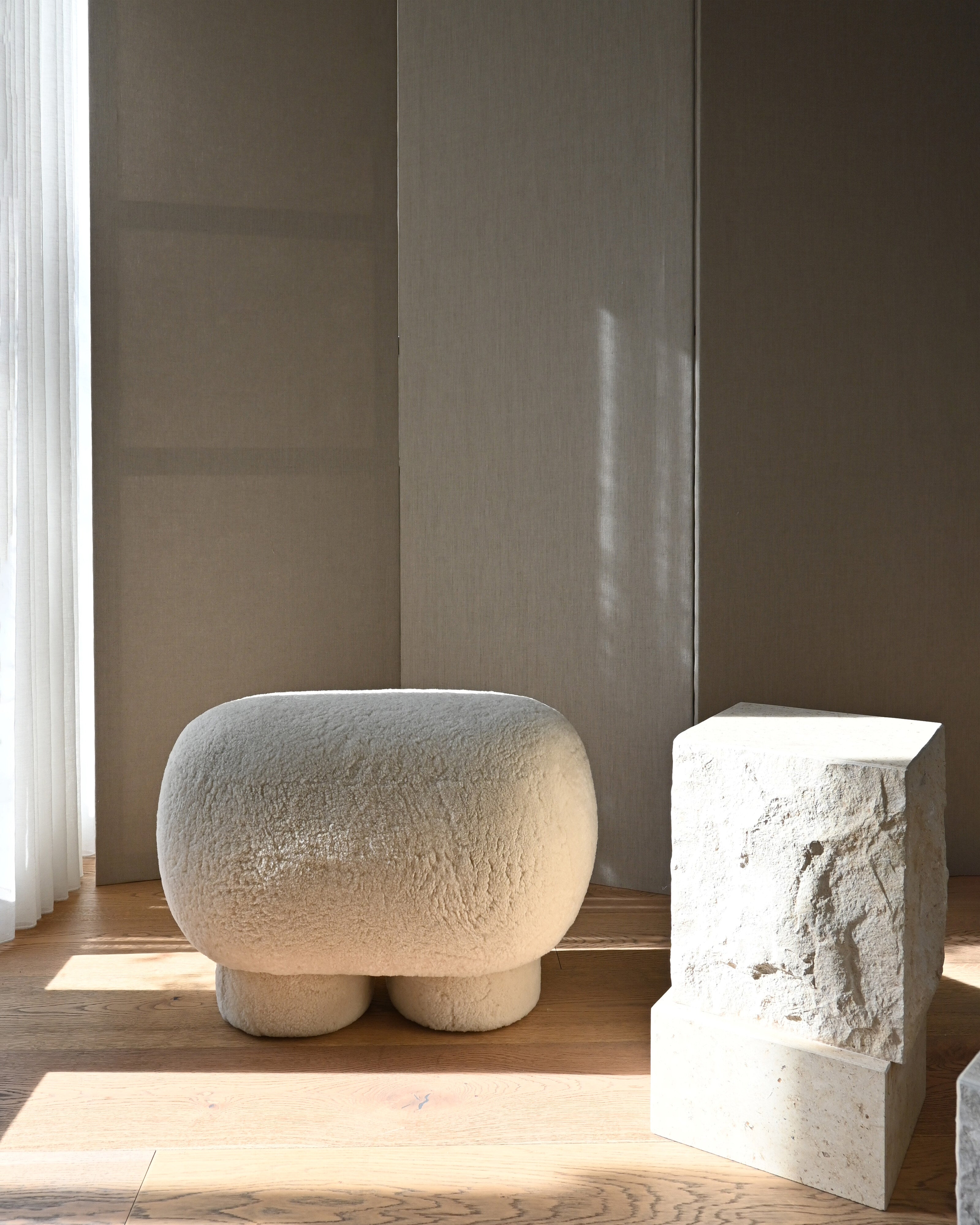 Big Foot Bench, Petit  - Sandshell