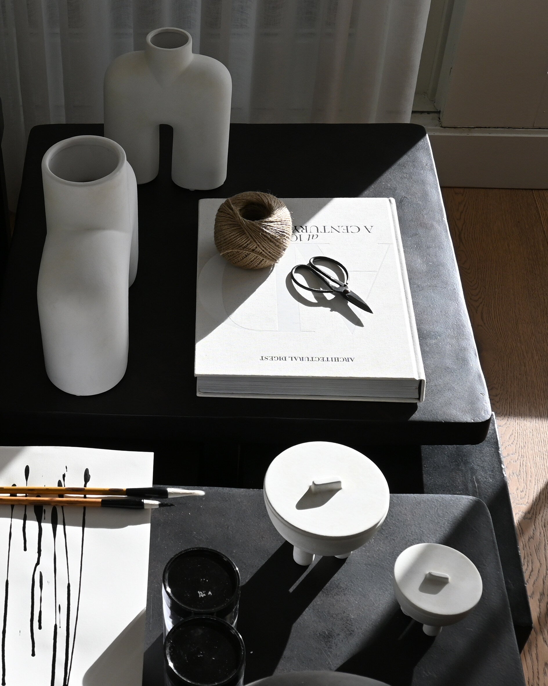 Cobra Vase Uno, Medio - Bone White