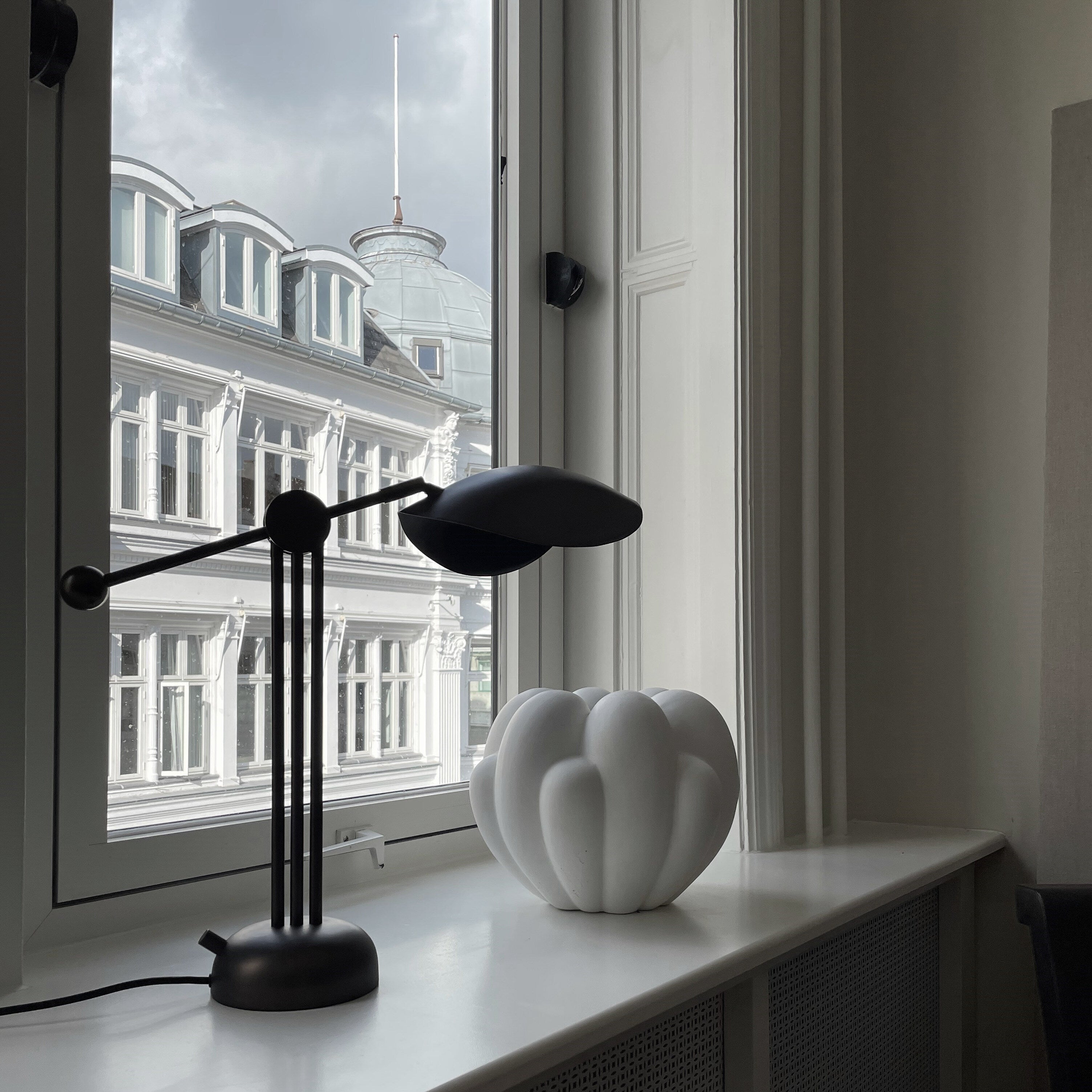 Bloom Vase, Mini - Bone White