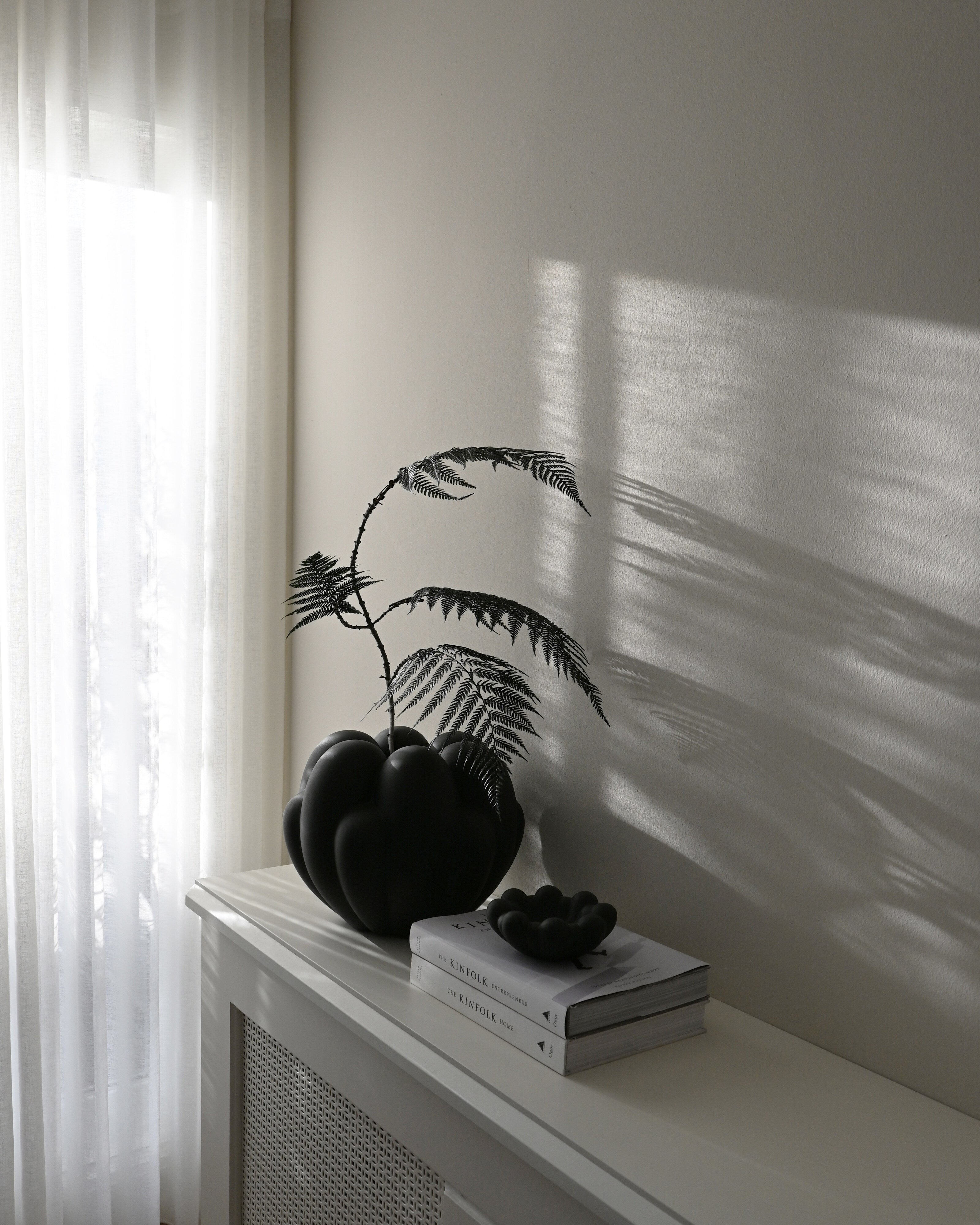Bloom Vase, Mini - Black