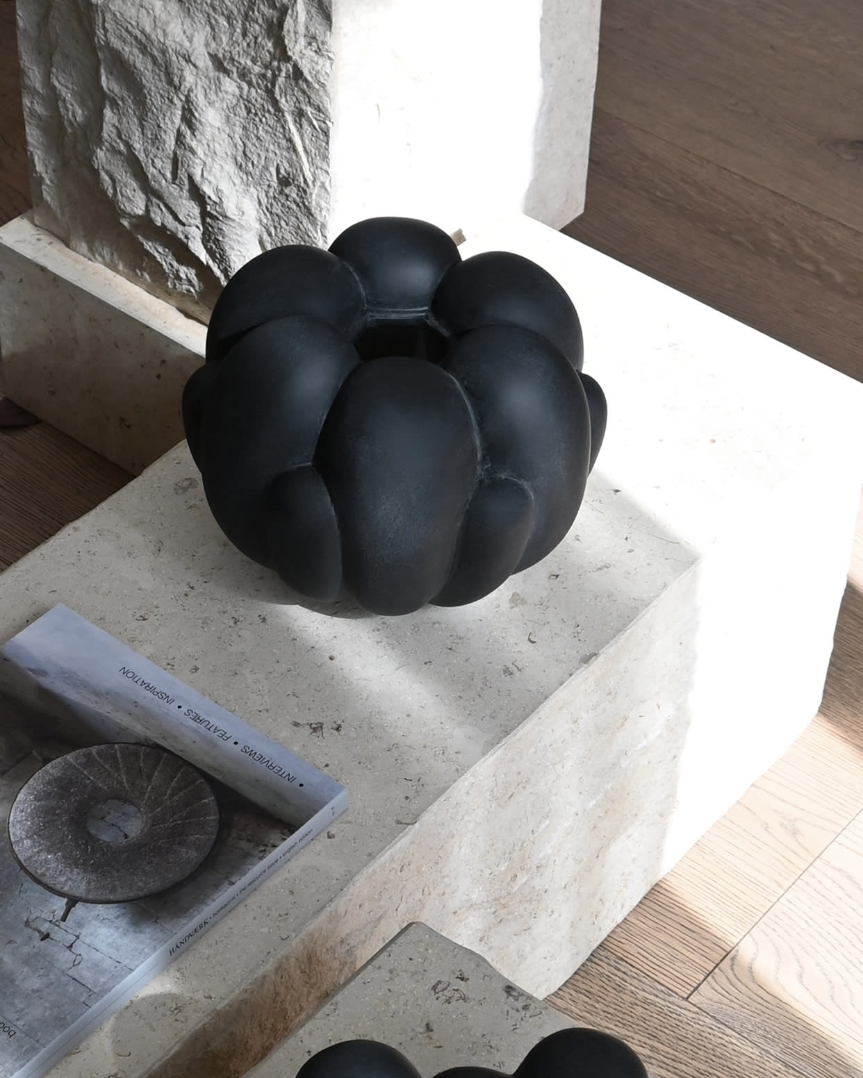 Bloom Vase, Petit - Black