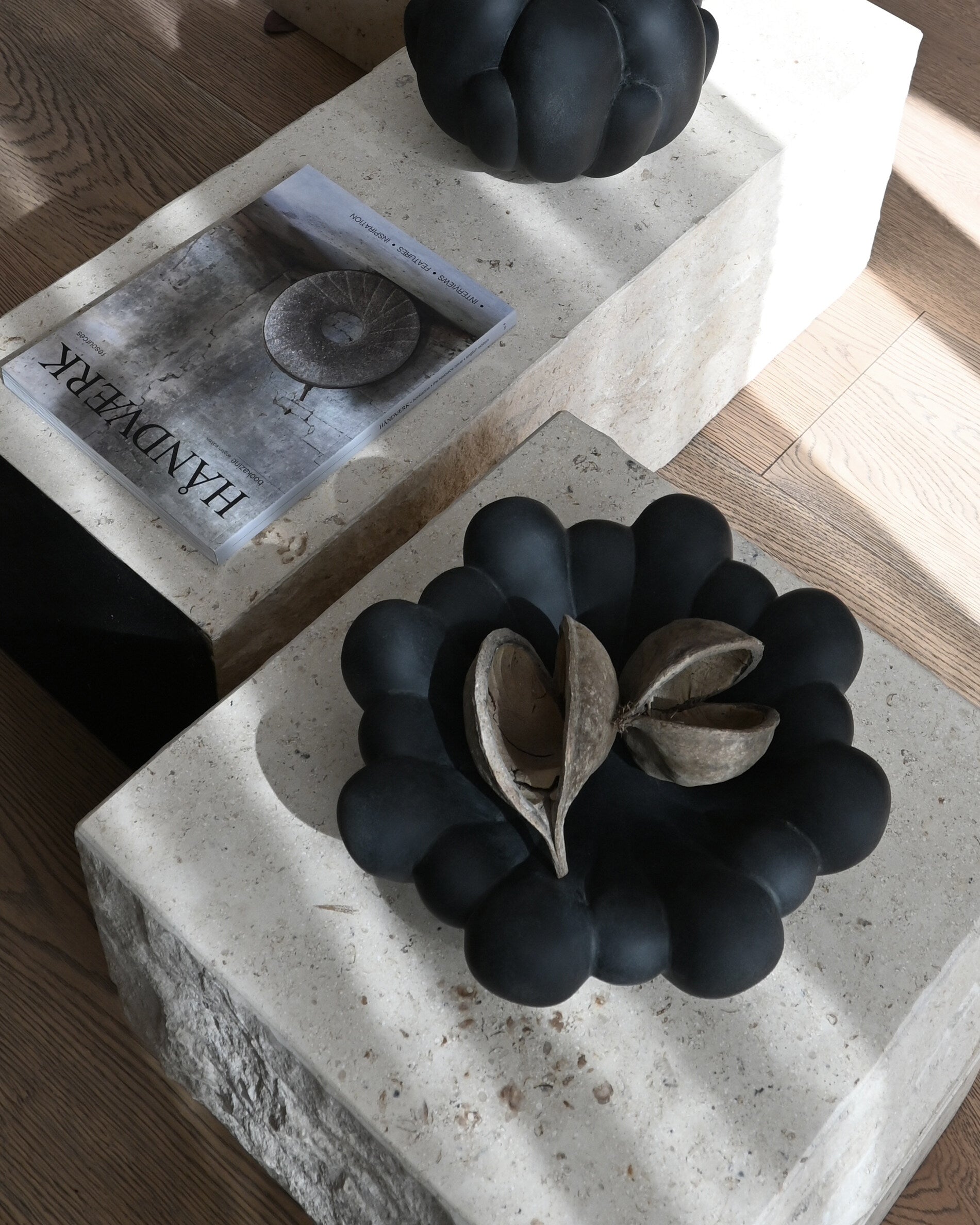 Bloom Tray, Medio - Black