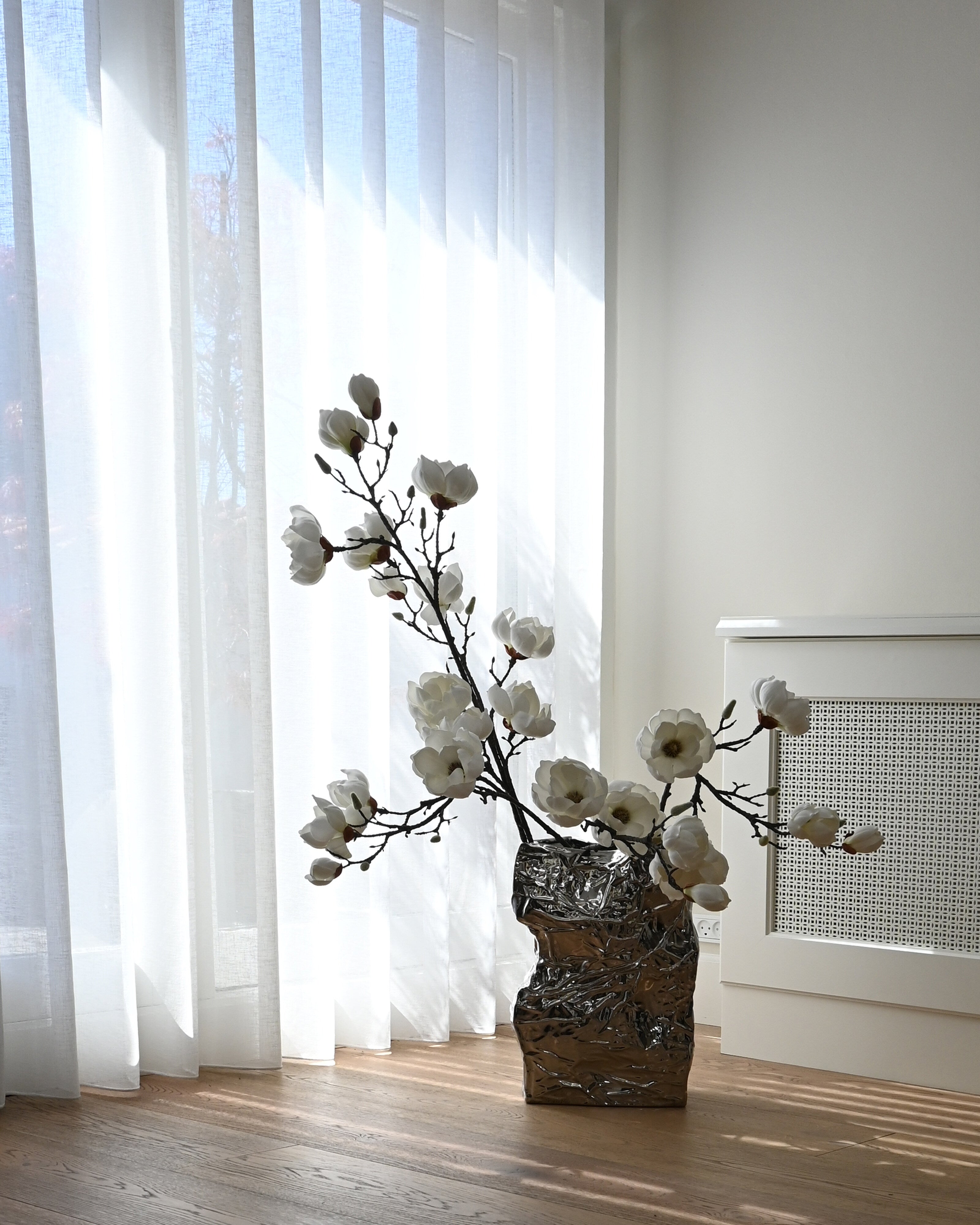 Kami Vase, Big - Chrome