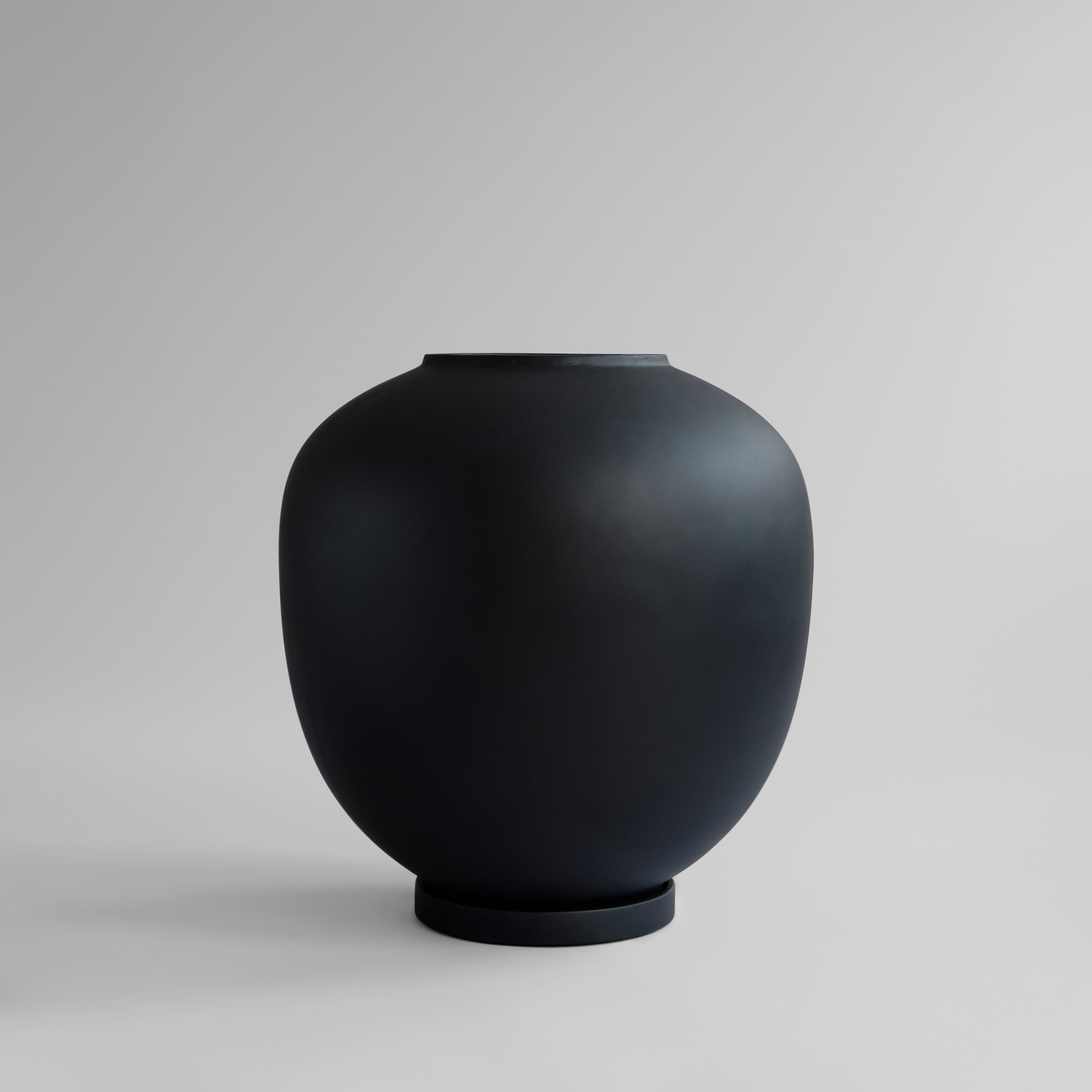 Sunao Vase, Hexa - Black