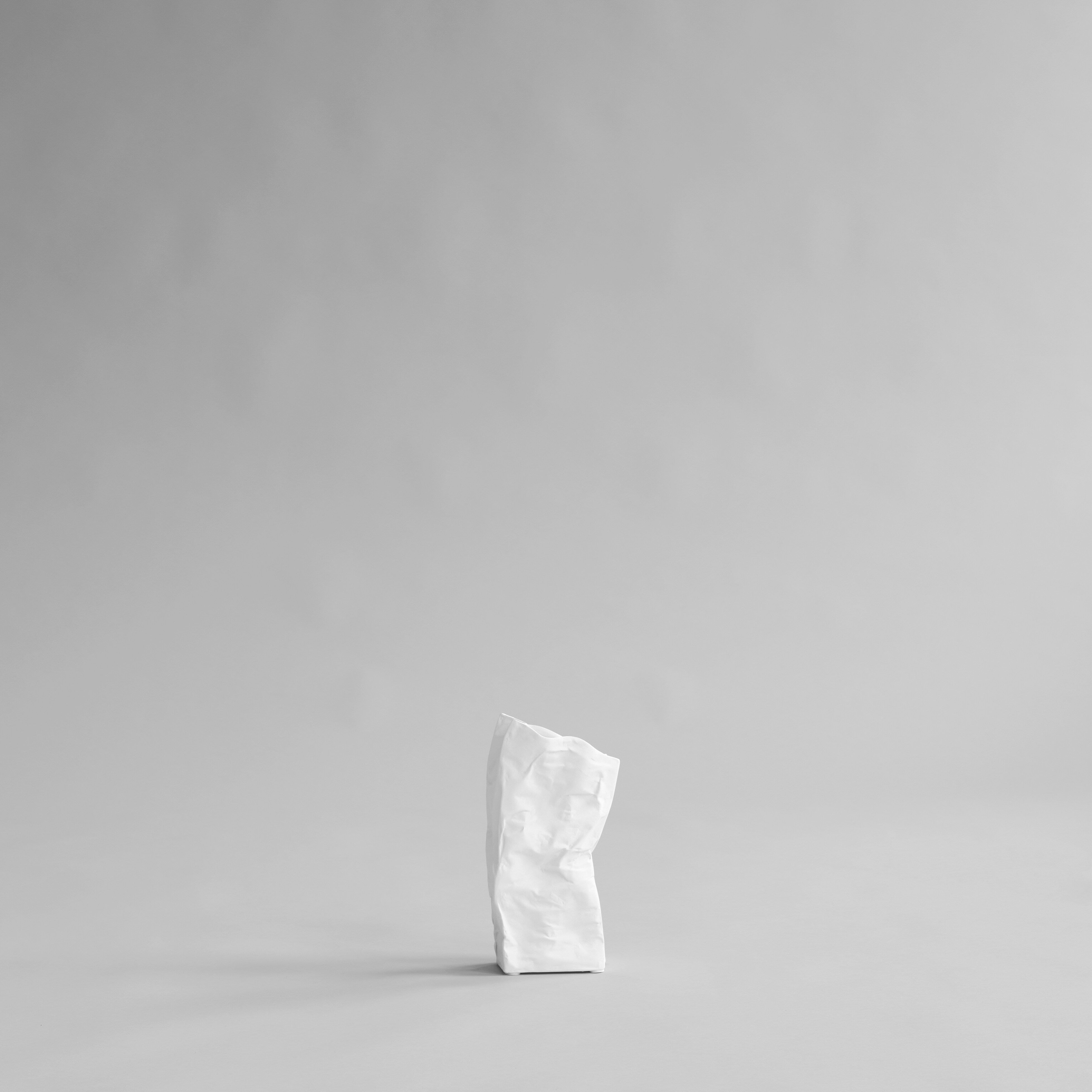 Kami Vase, Mini - Bone White