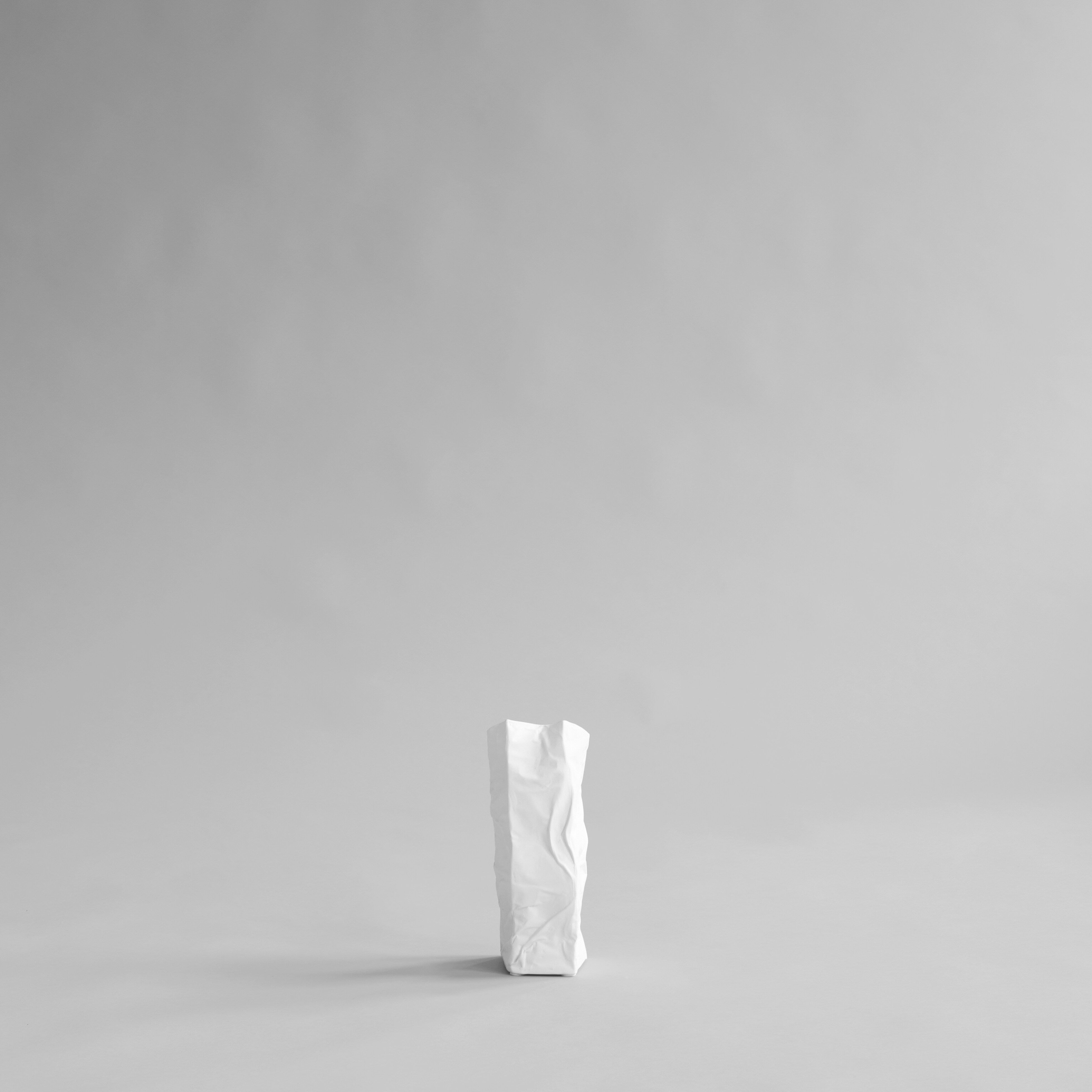 Kami Vase, Mini - Bone White