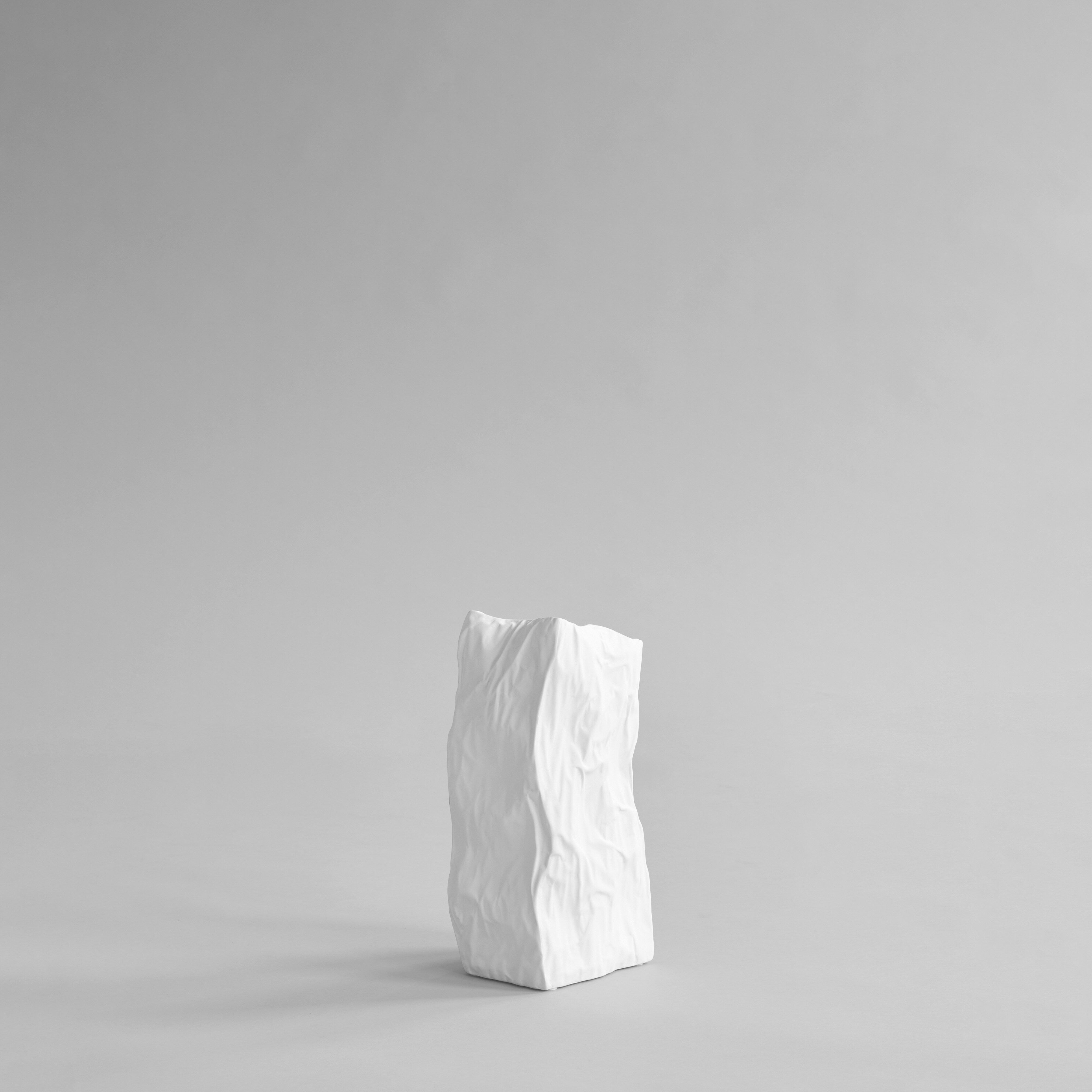Kami Vase, Medio - Bone White