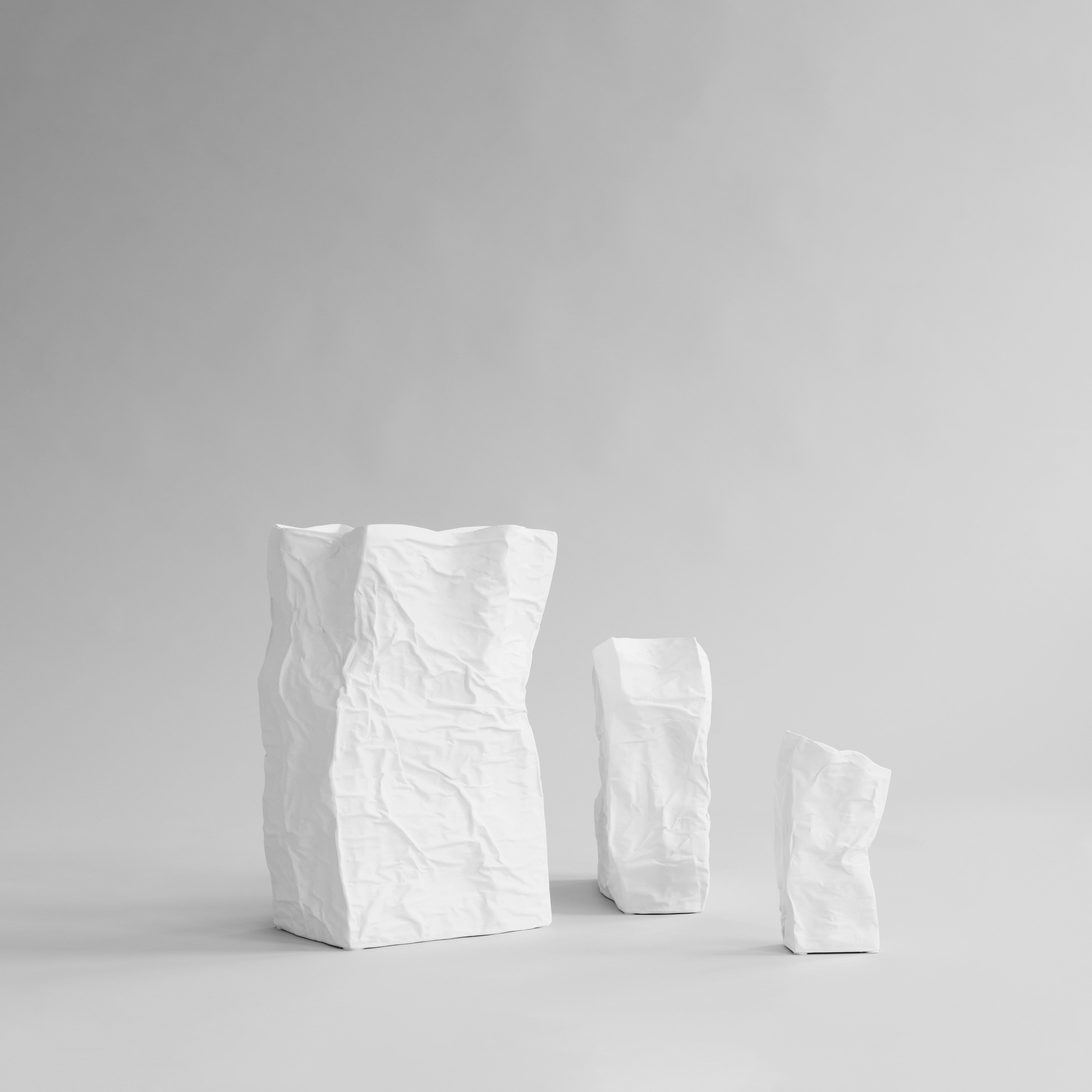 Kami Vase, Medio - Bone White