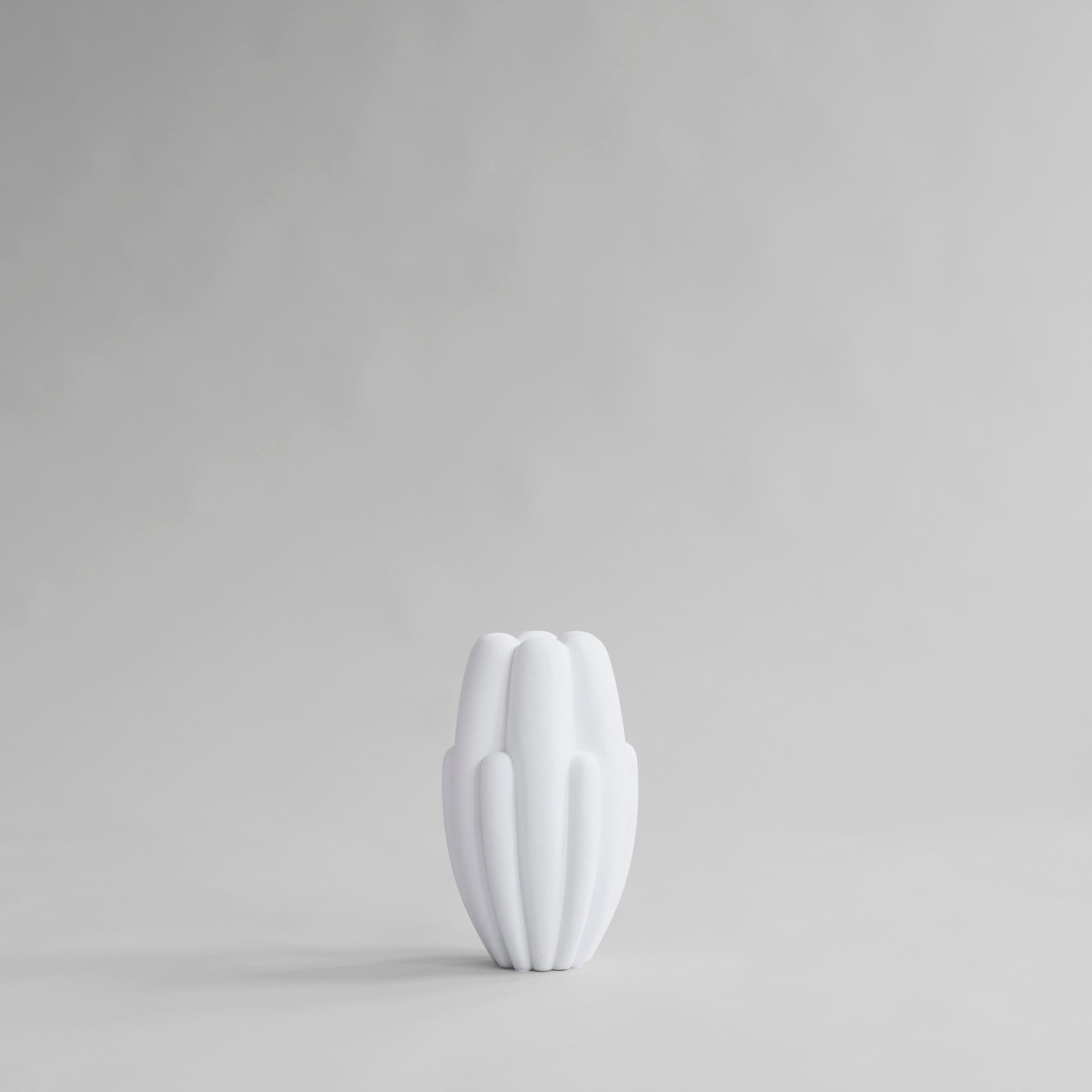 Bloom Vase Slim, Mini - Bone White