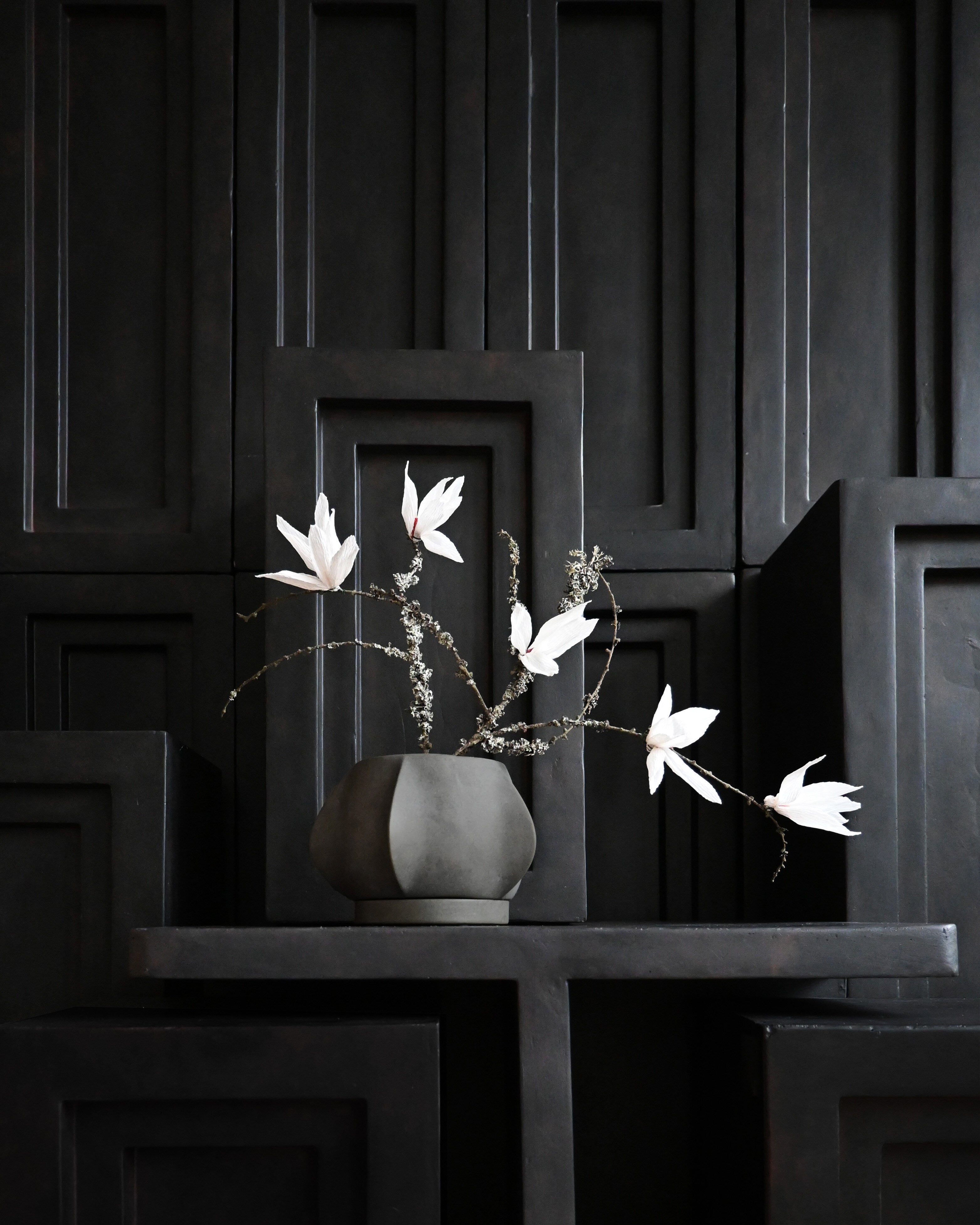 Arket Plant Pot, Petit - Dark Grey
