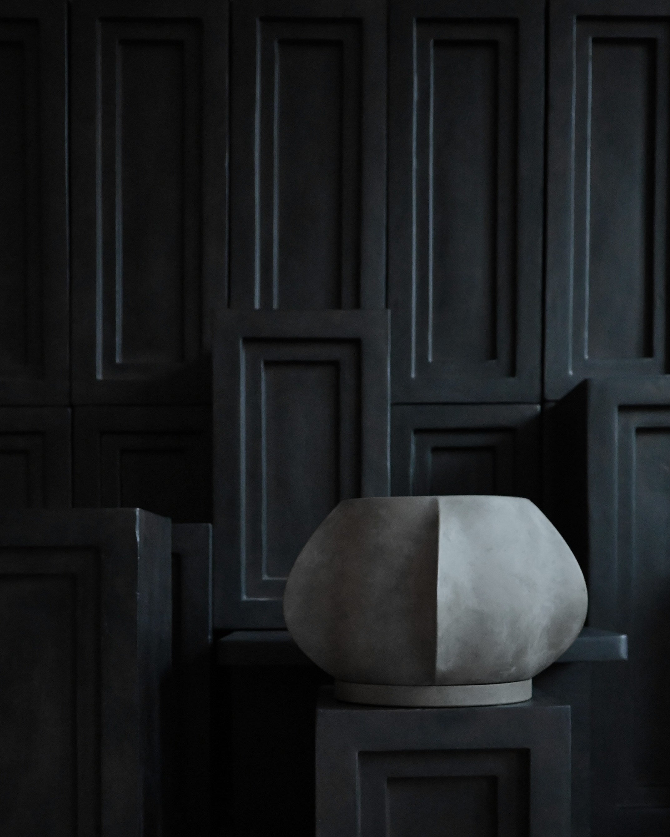 Arket Plant Pot, Mini - Dark Grey
