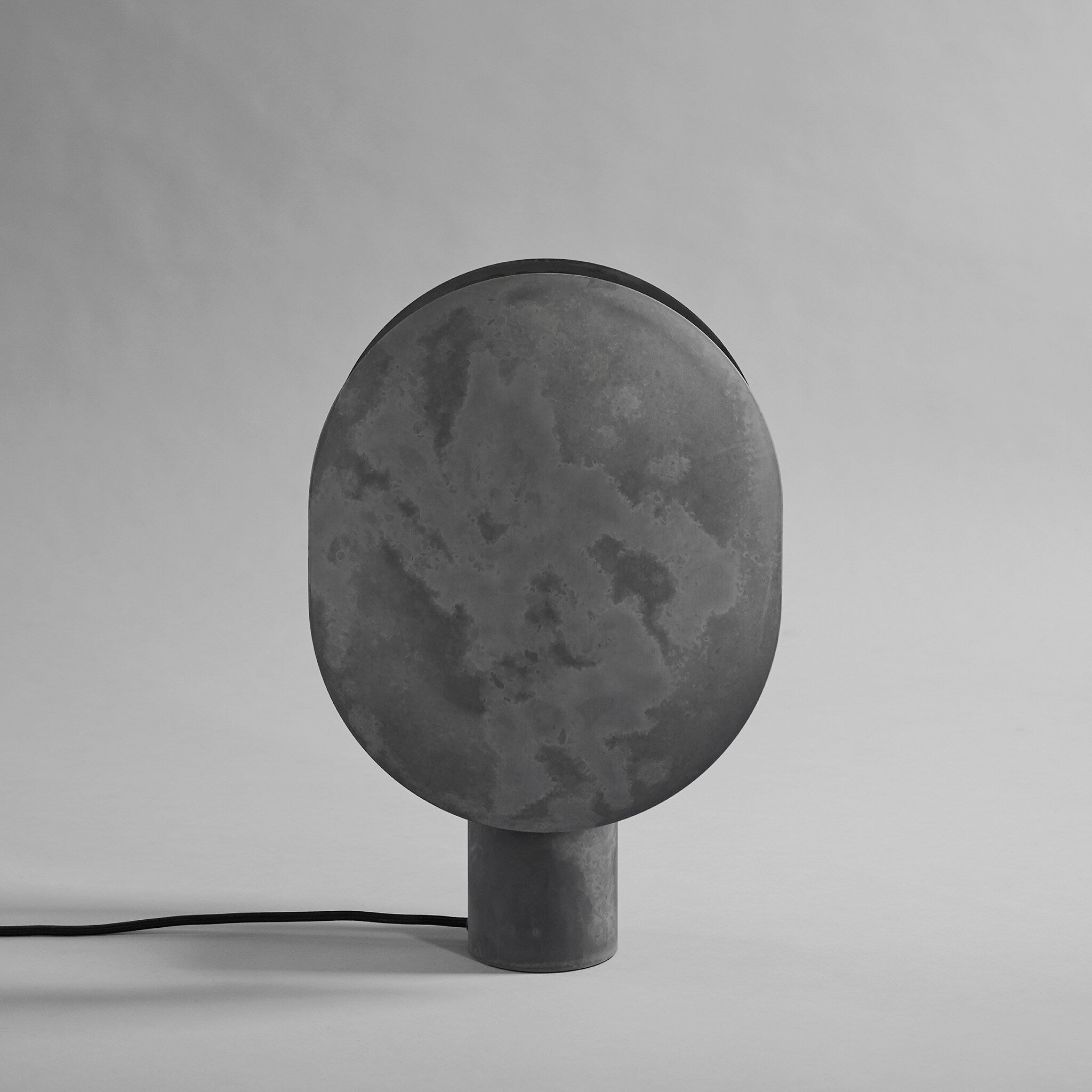 Clam Table Lamp - Oxidized