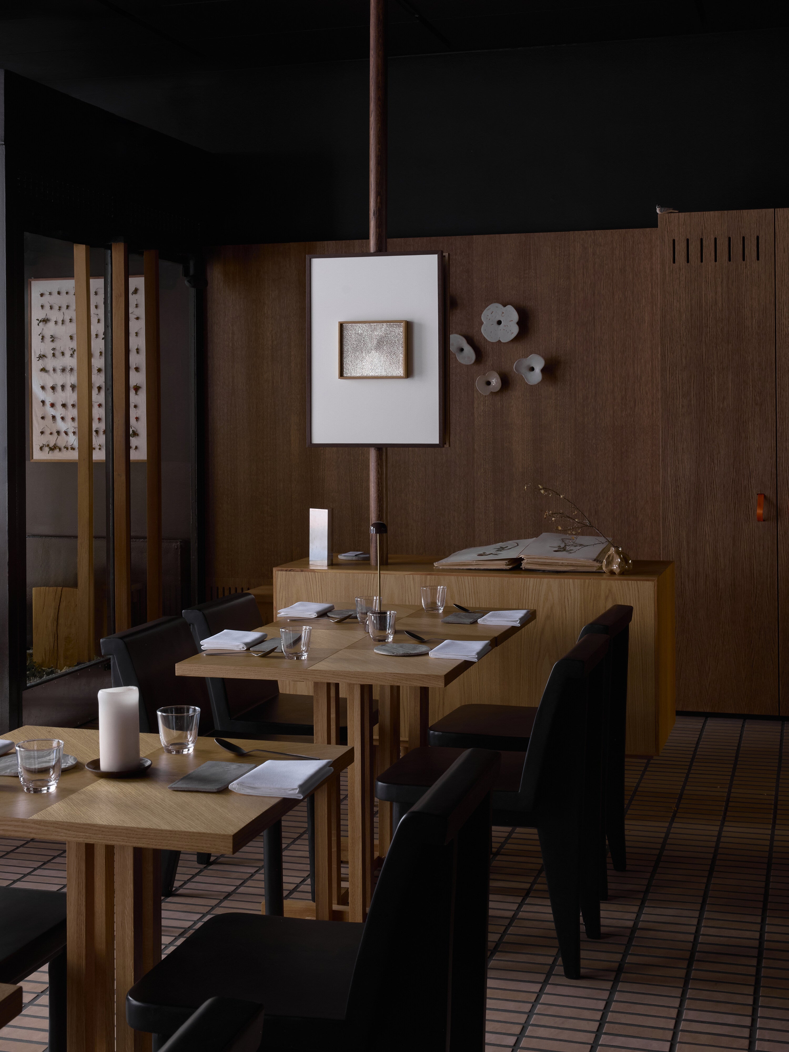 Brutus Slim Dining Chair - Coffee