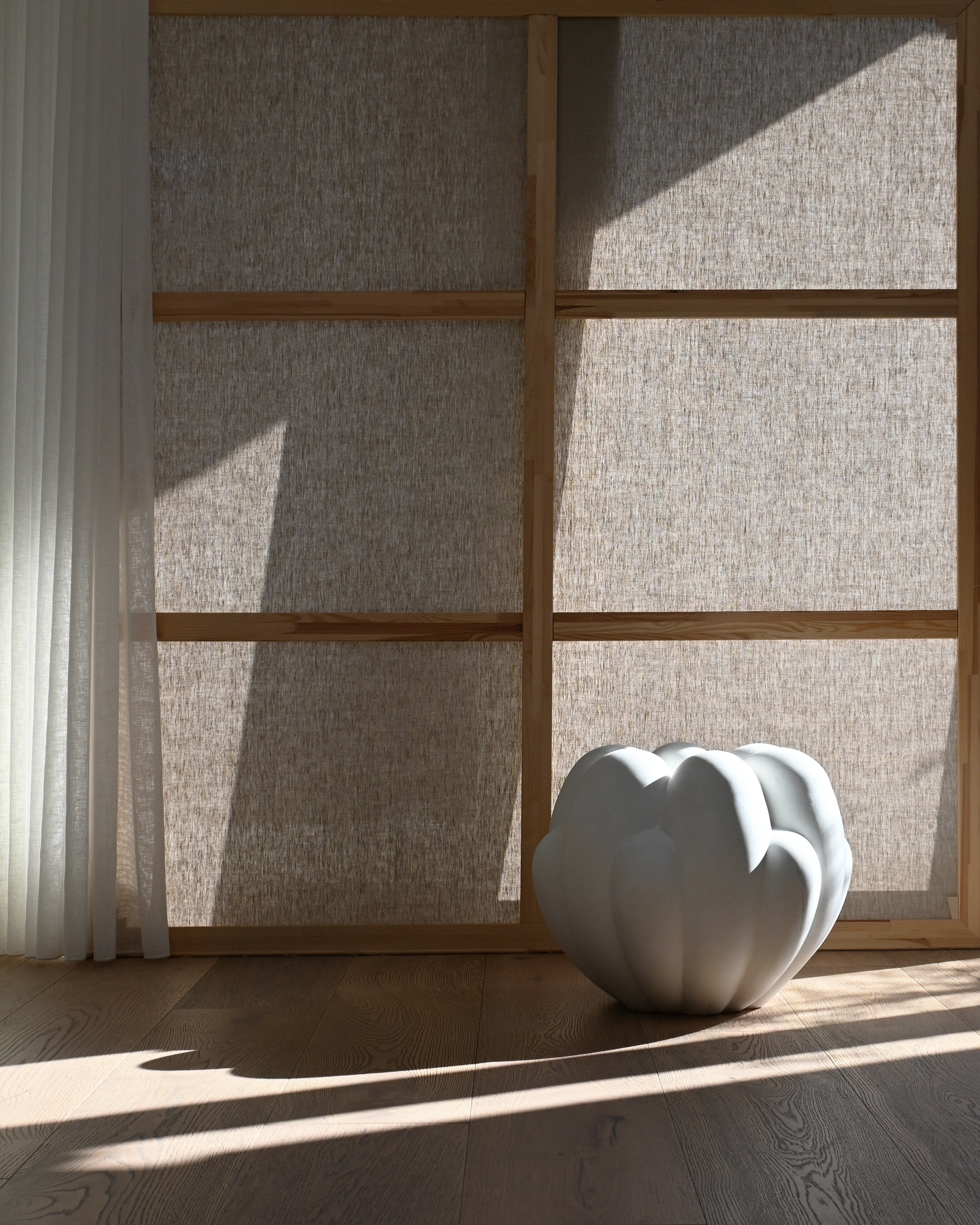 Bloom Vase, Big - Bone White