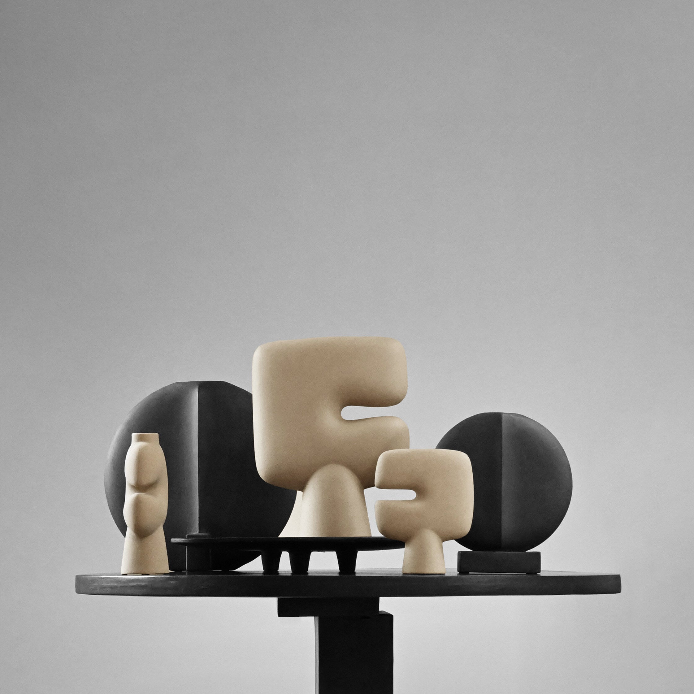 Tribal Vase, Big - Sand