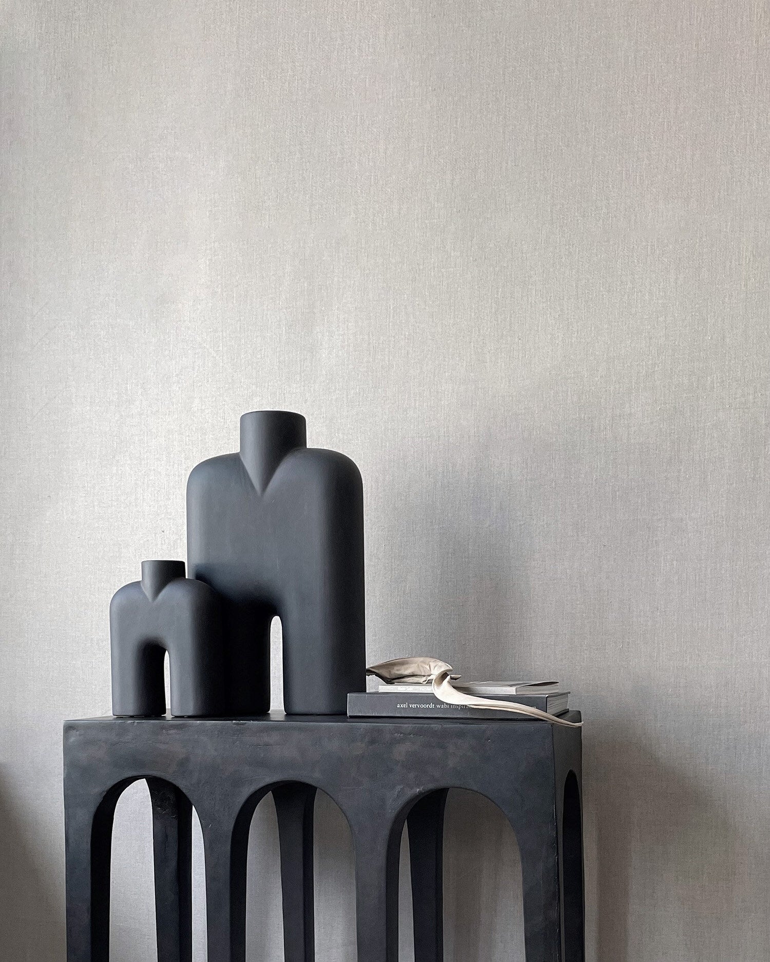 Cobra Vase Tall, Mini - Coffee