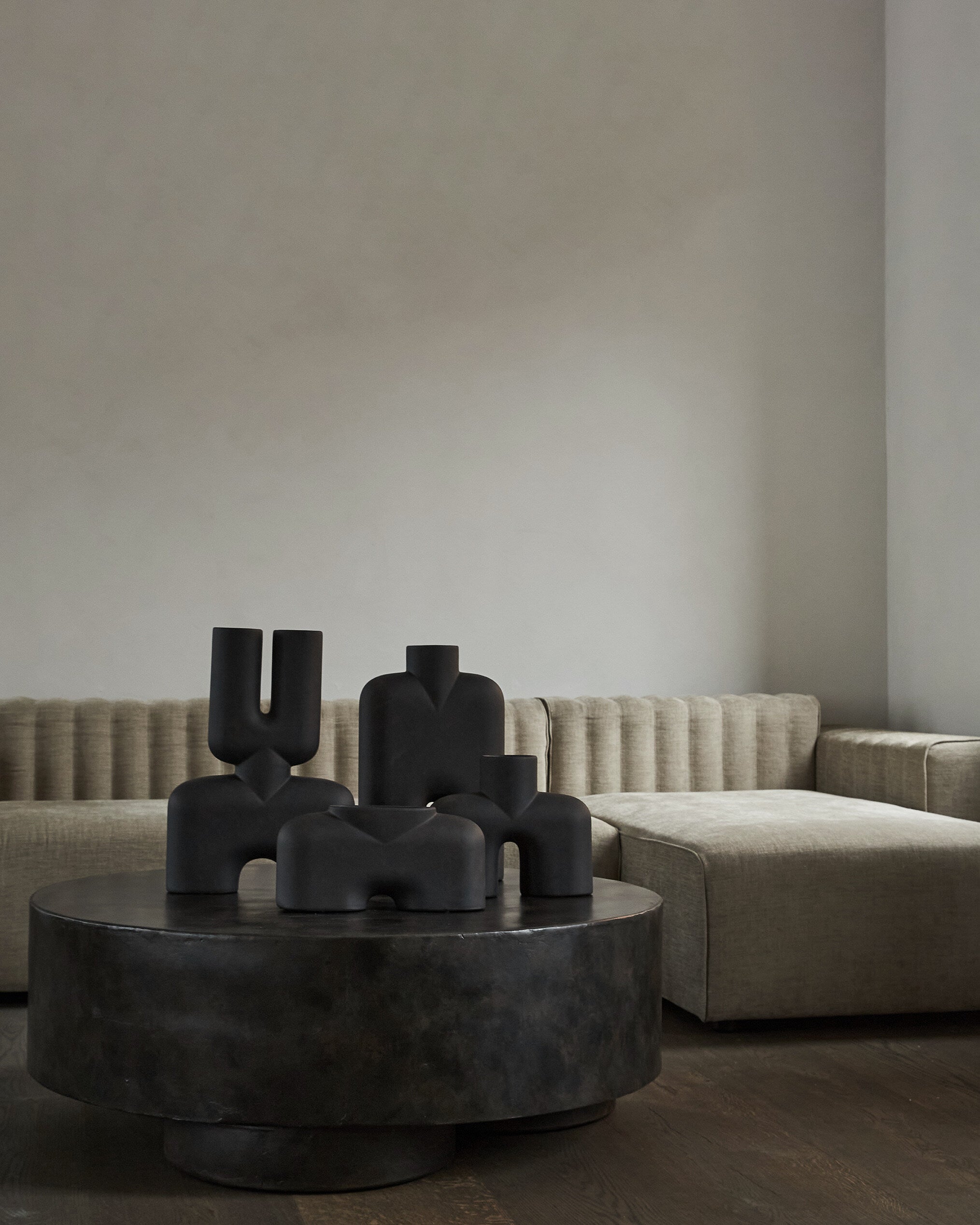 Big Foot Coffee Table, Big - Coffee