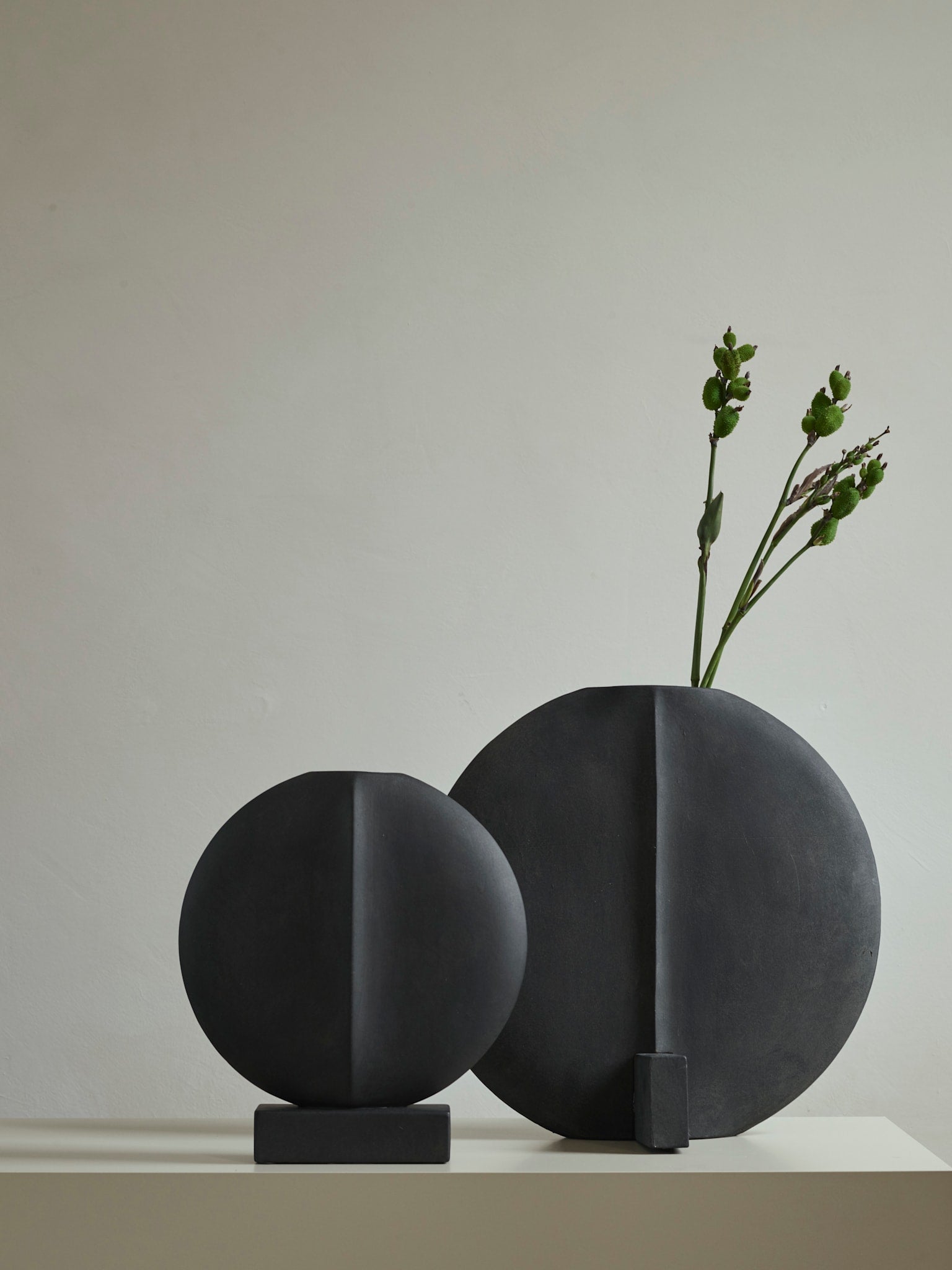 Guggenheim Vase, Mini - Coffee