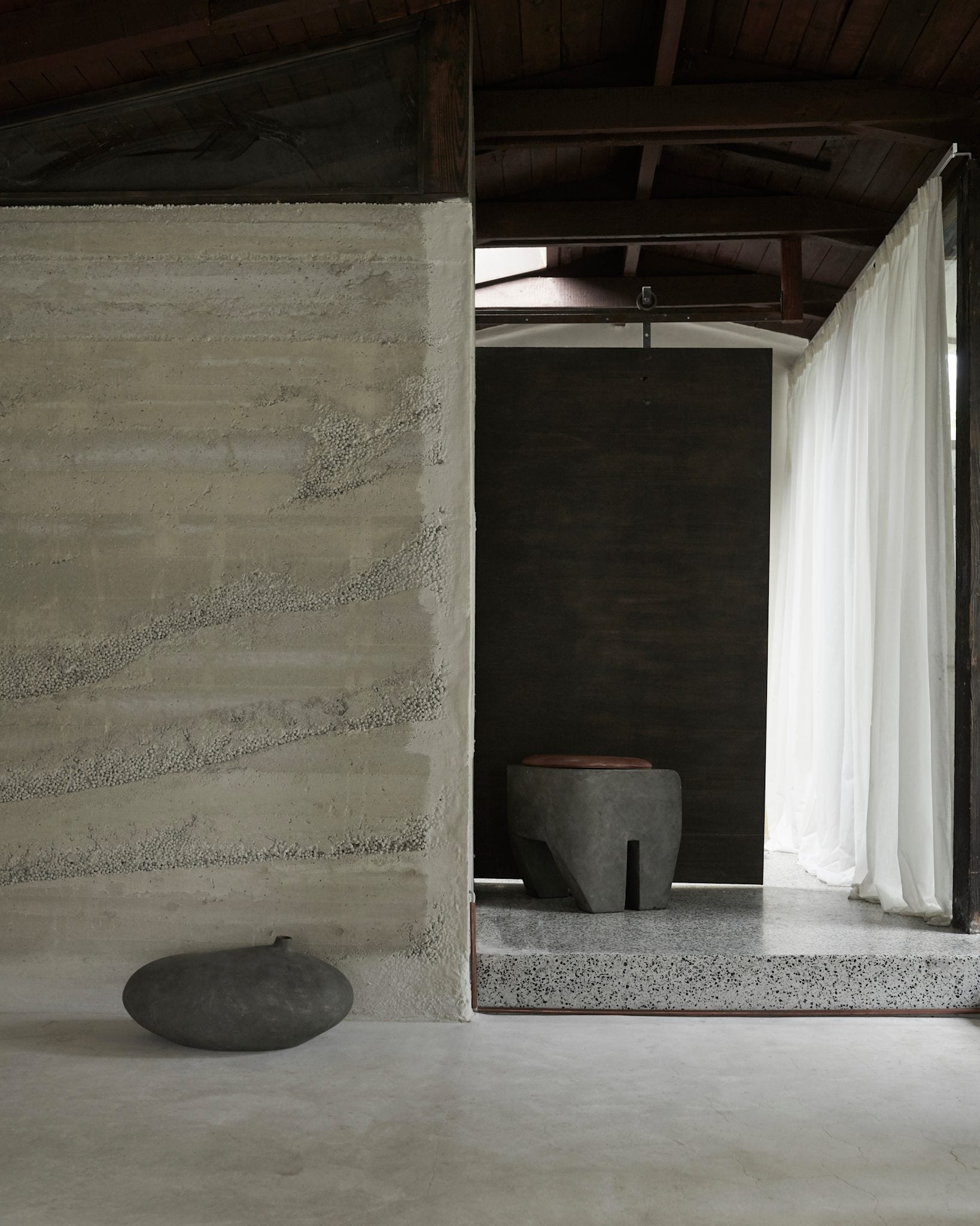 Sculpt Stool - Concrete