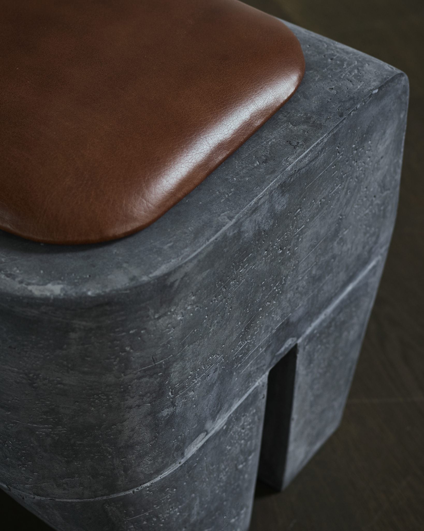 Sculpt Stool - Concrete
