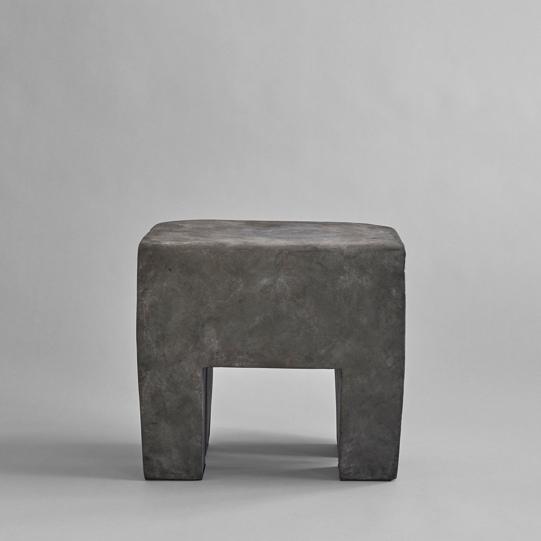 Sculpt Stool - Concrete