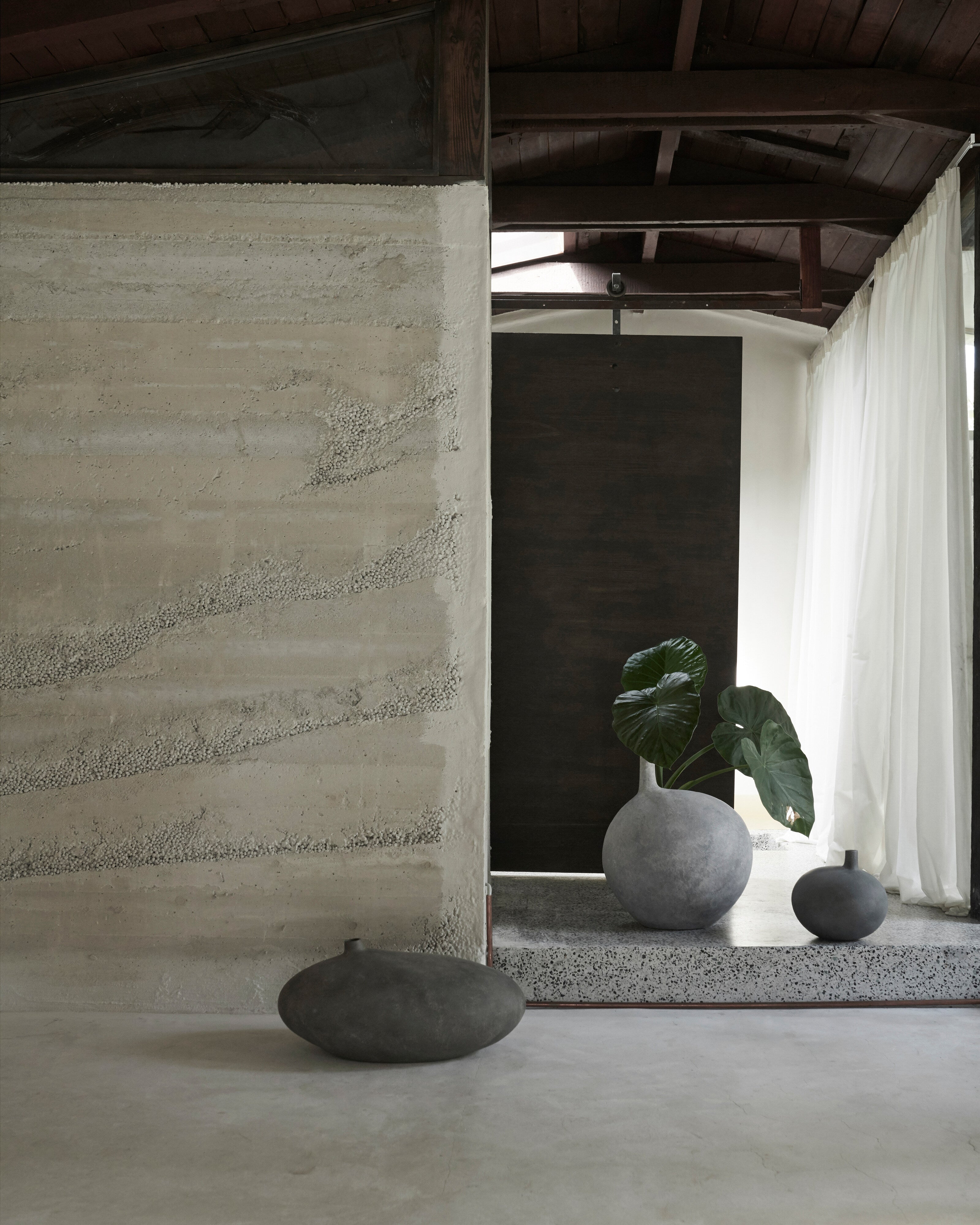 Submarine Vase, Fat - Dark grey