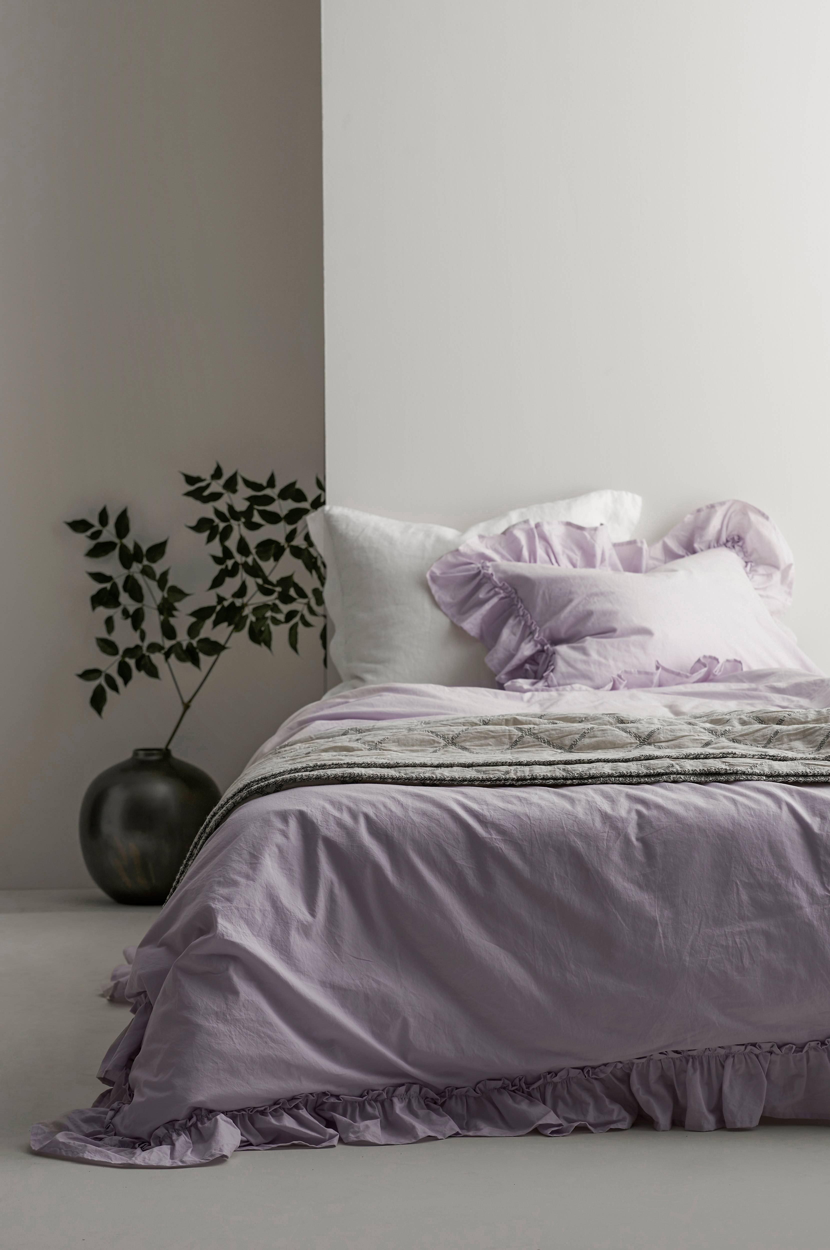 Sengesett Juliette Frill 2 eller 3 stykker