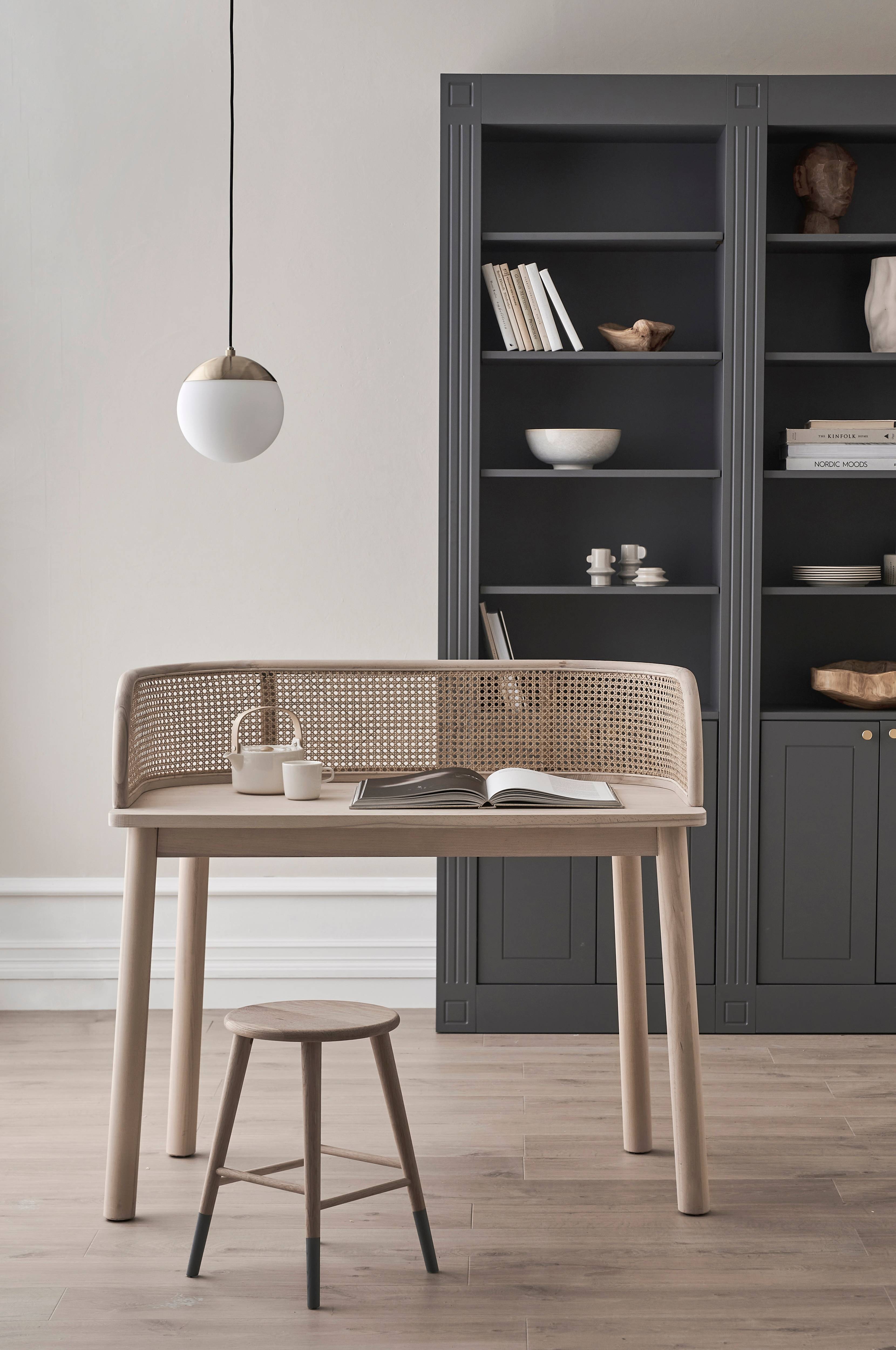 Skrivebord Vessi 110x60 cm