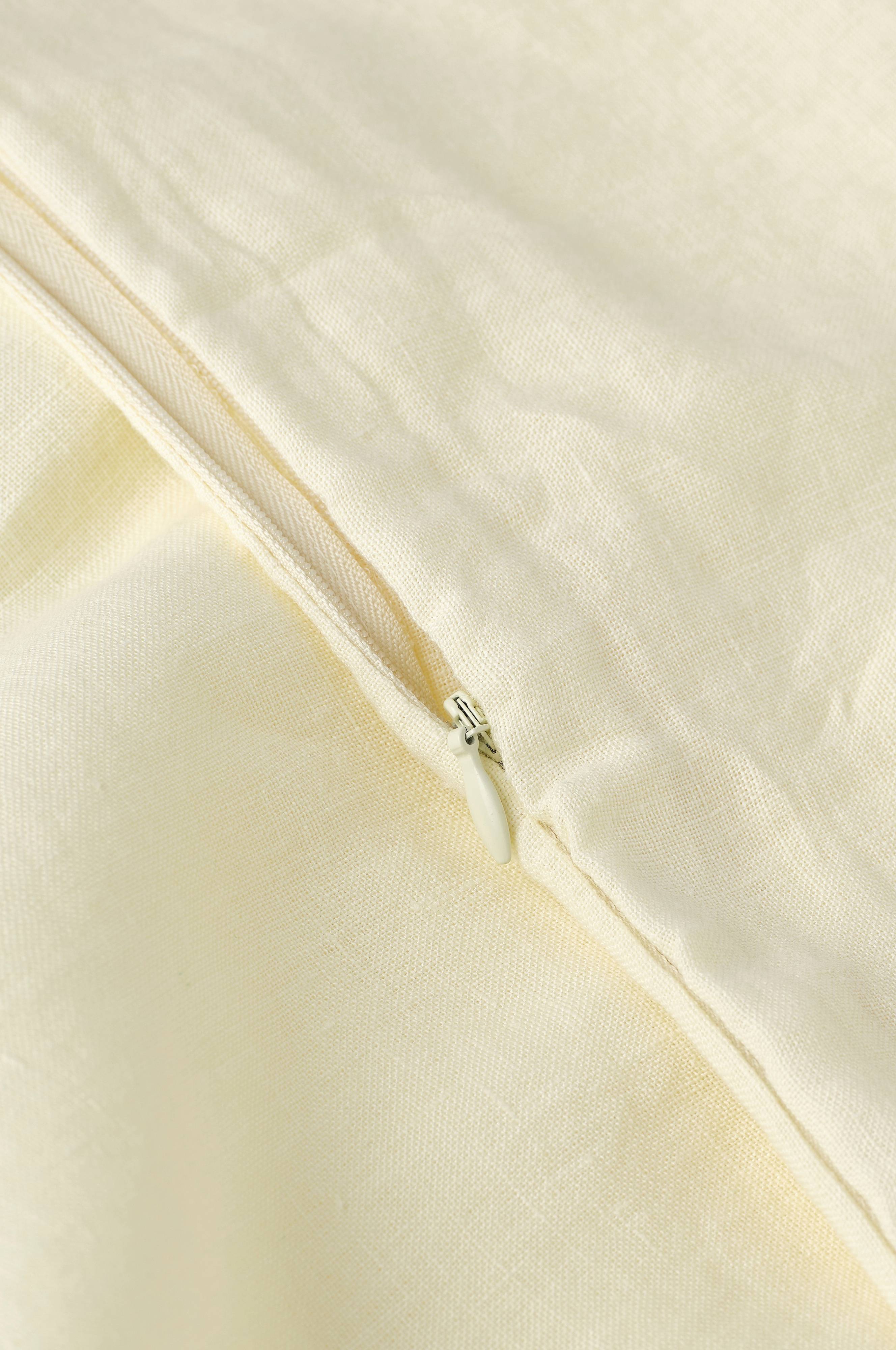 Putetrekk Candice Zip i vasket lin 50x50 cm