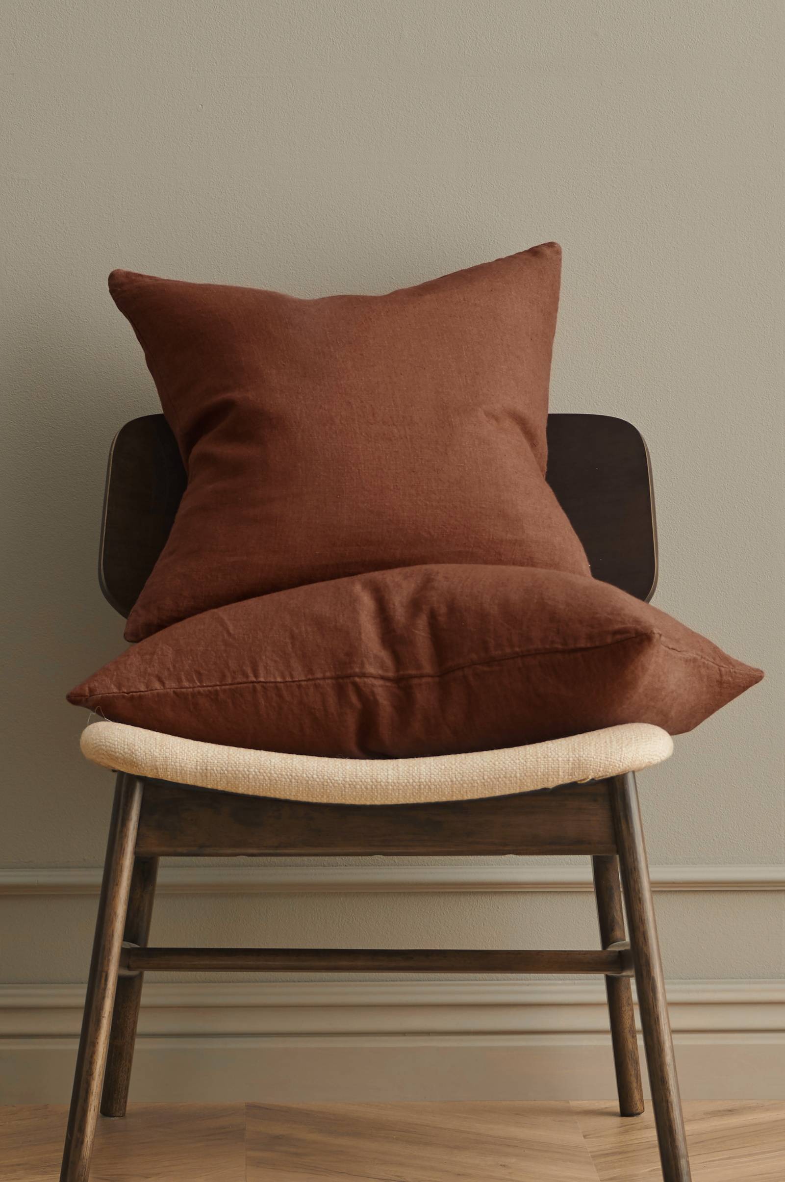 Putetrekk Candice Zip i vasket lin 50x50 cm