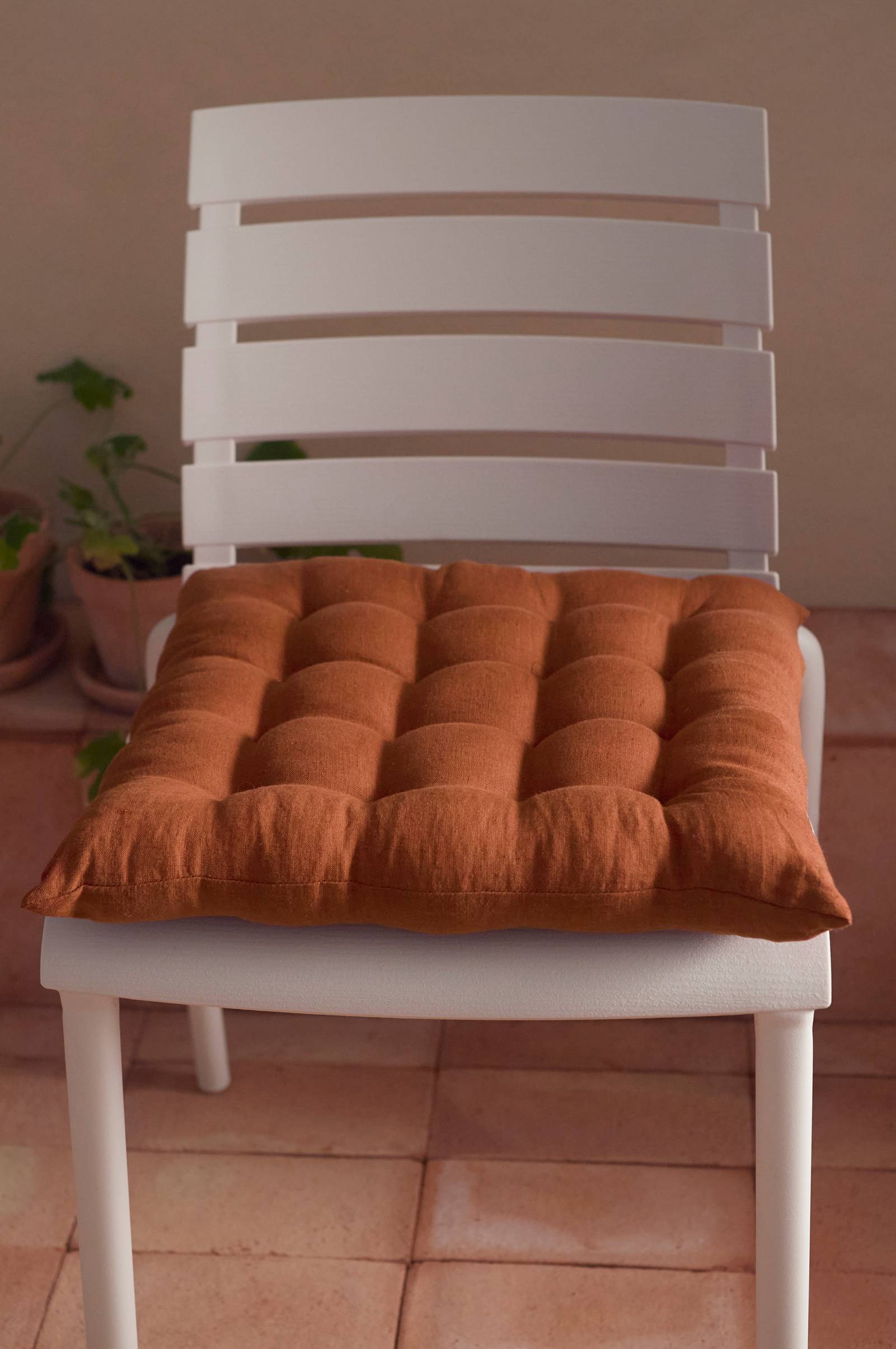 Sittepute Candice i vasket lin 40x40x5 cm