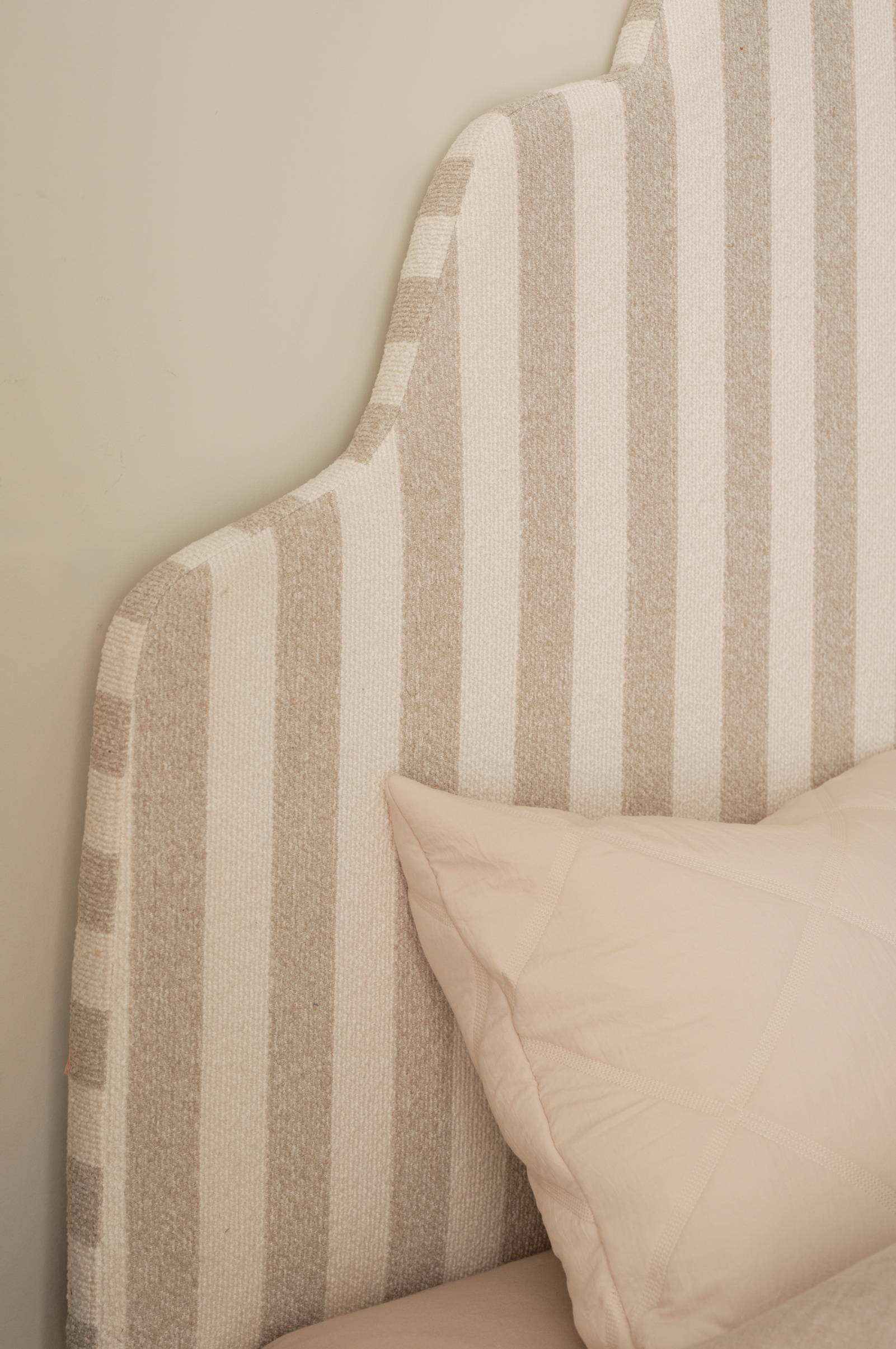 Sengegavl Stripe big
