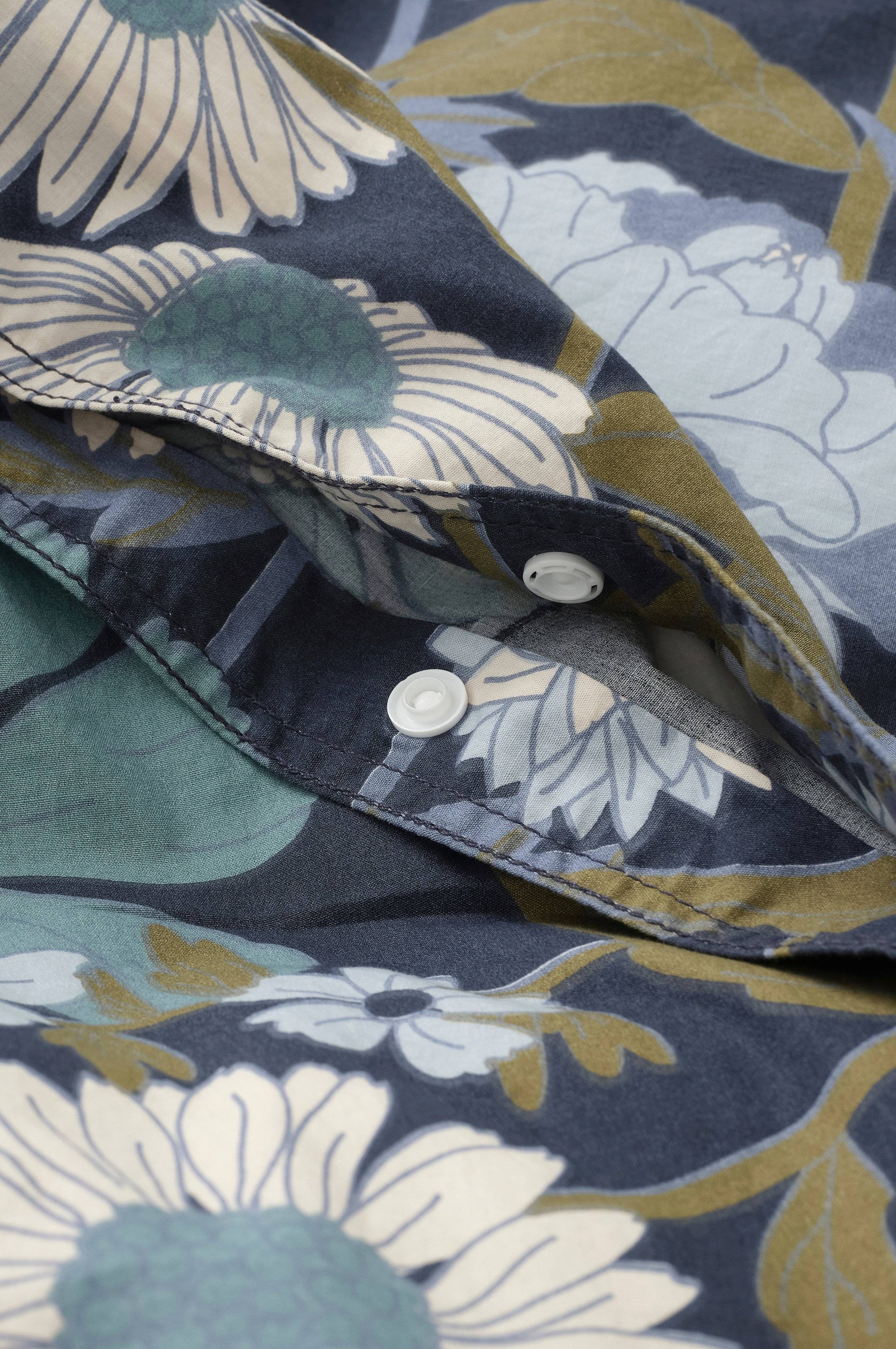 Sengesett Avery Flower i bomullspercale 2 eller 3 stykker