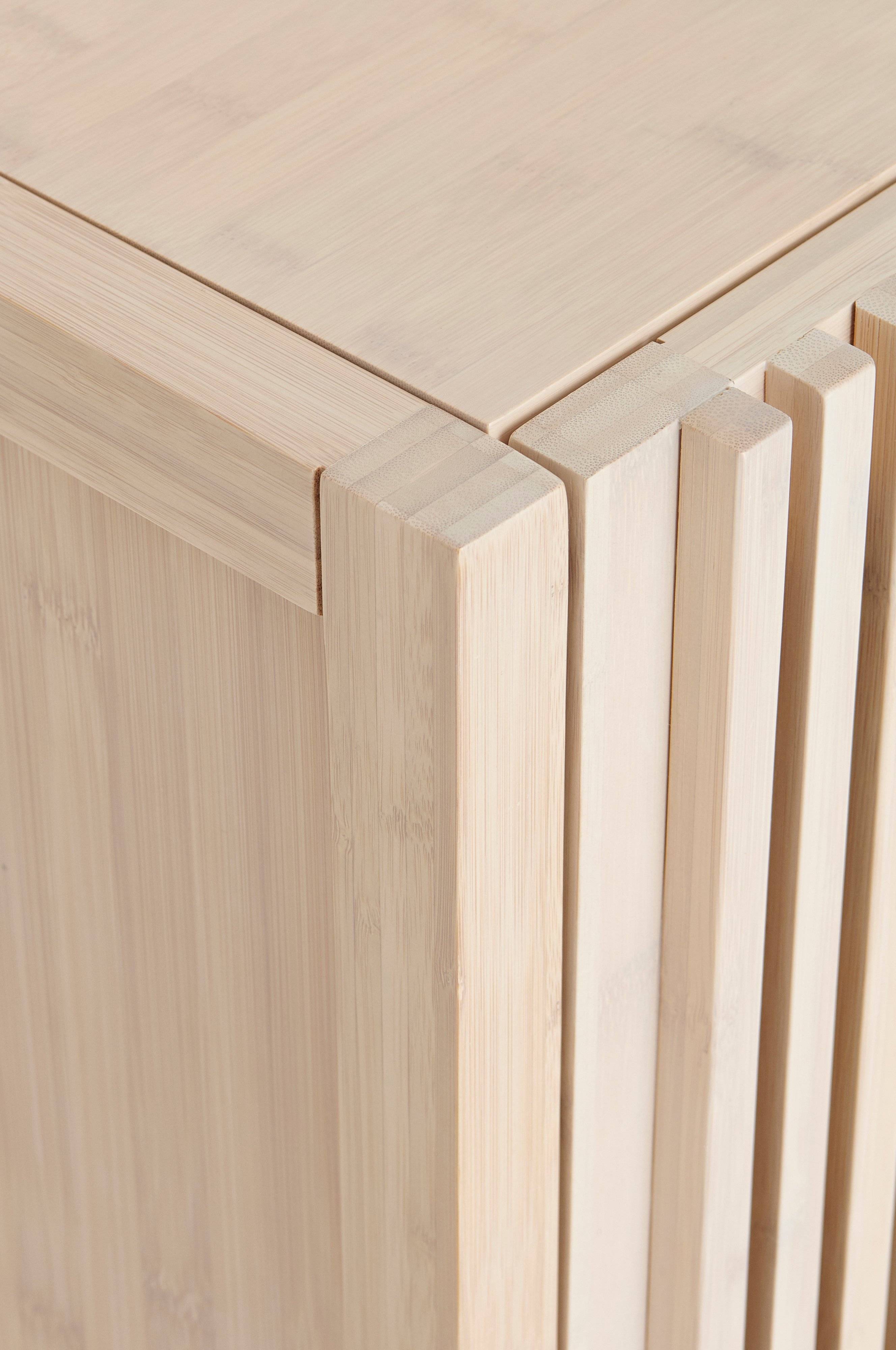 Skap / Nattbord Stripe