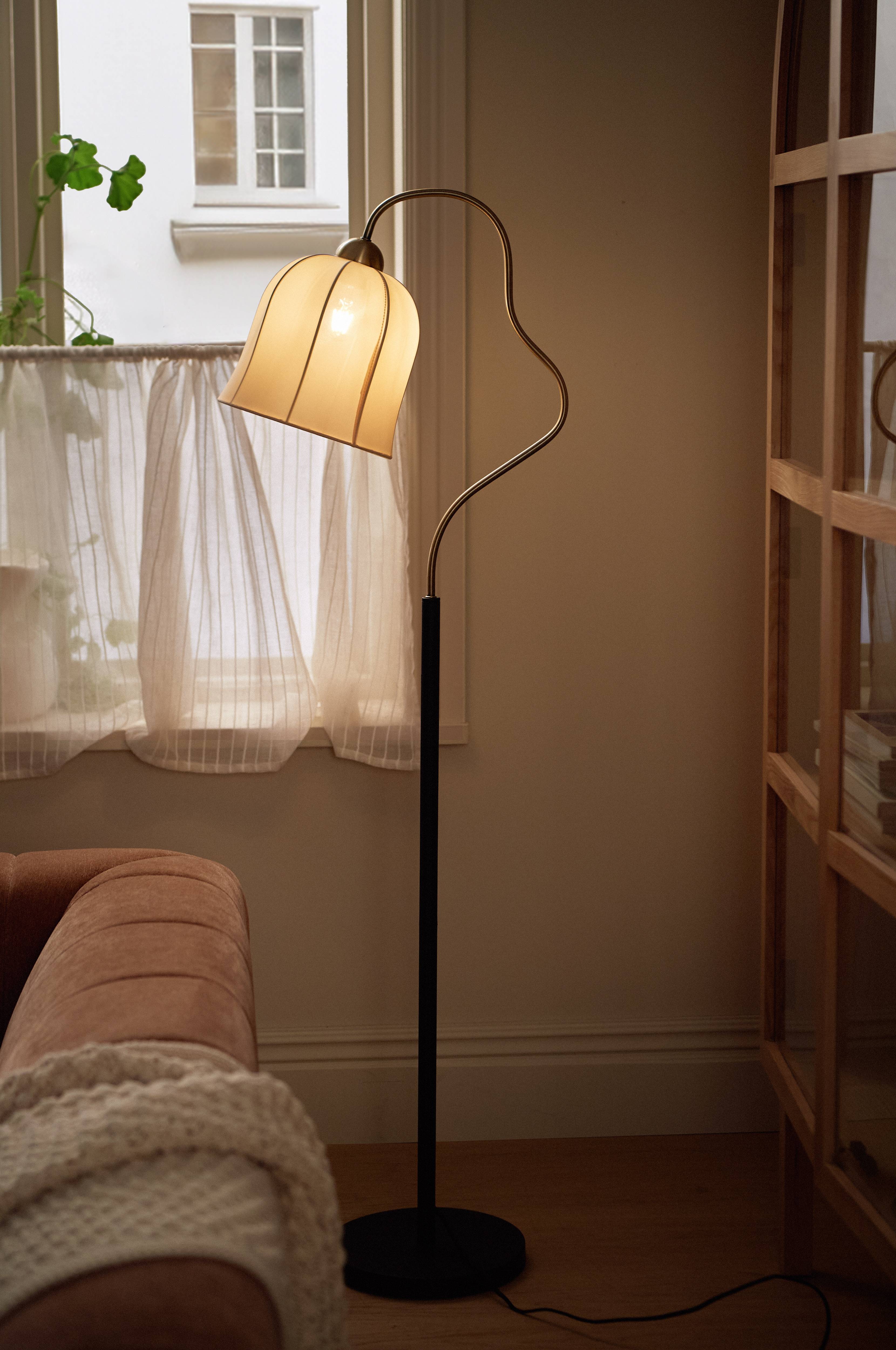 Gulvlampe Bell